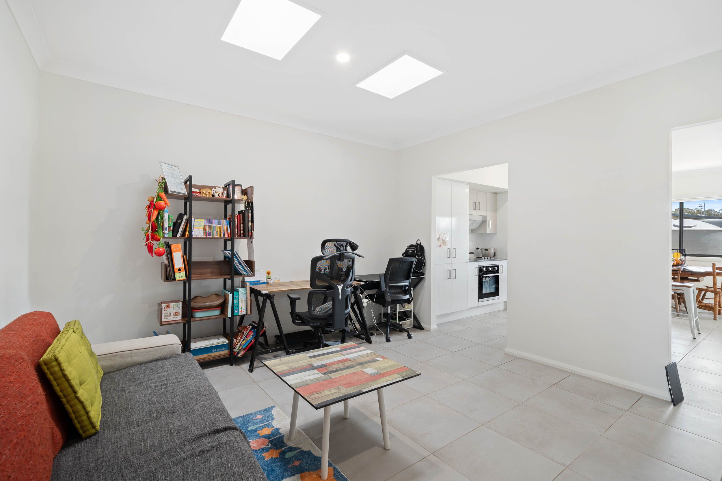 2/27 Roebuck Street — photo 4 of 10