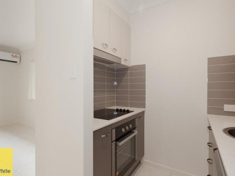 43B Essington Mews, Leichhardt, QLD 4305