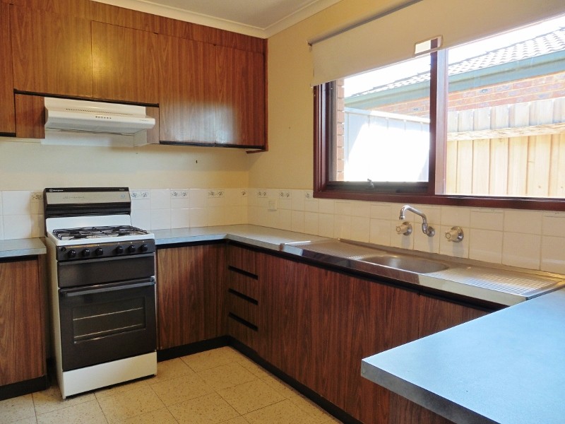 52 Fairbairn Road, Cranbourne, VIC 3977