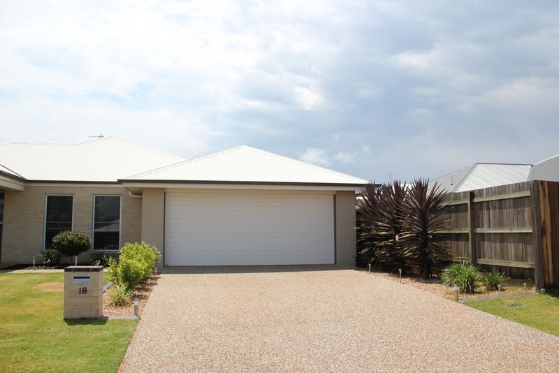 18 Vinnicombe Street, Kearneys Spring, QLD 4350