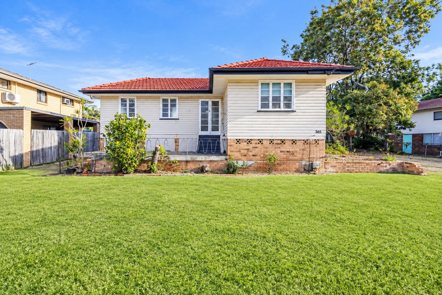 385 Broadwater Road — photo from Ray White Mt Gravatt