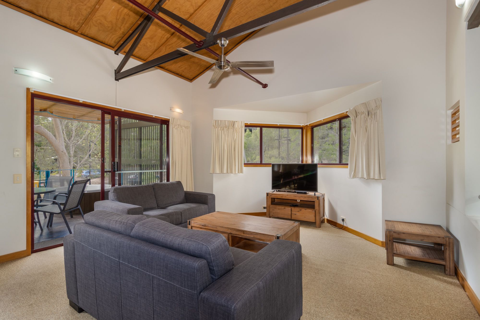 516 Pandanus Villa, Kingfisher Bay Village, Fraser Island, QLD 4581