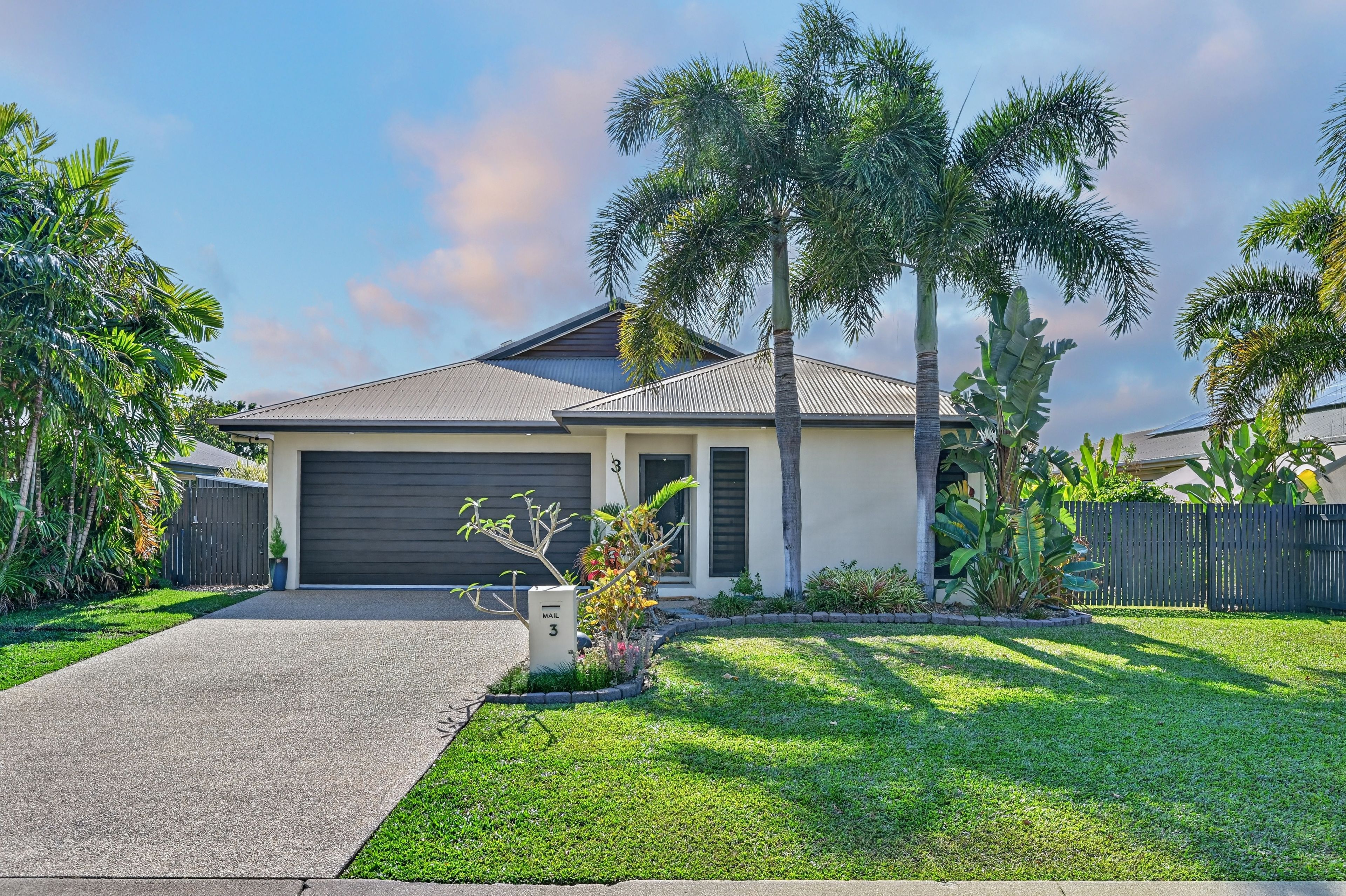 3 Rokeby Court, Bushland Beach, QLD 4818