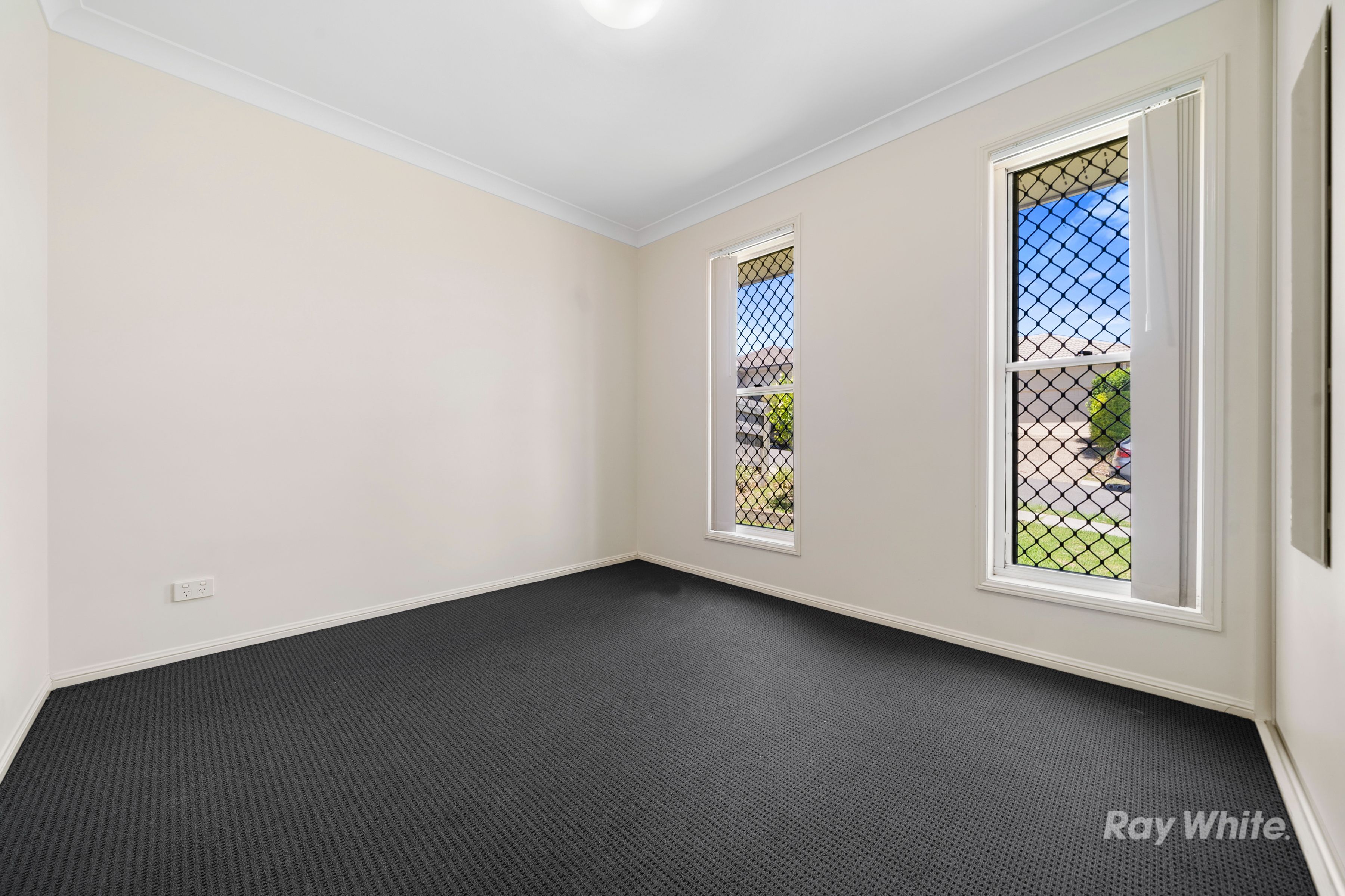 21 Daisy Street, Springfield Lakes, QLD 4300
