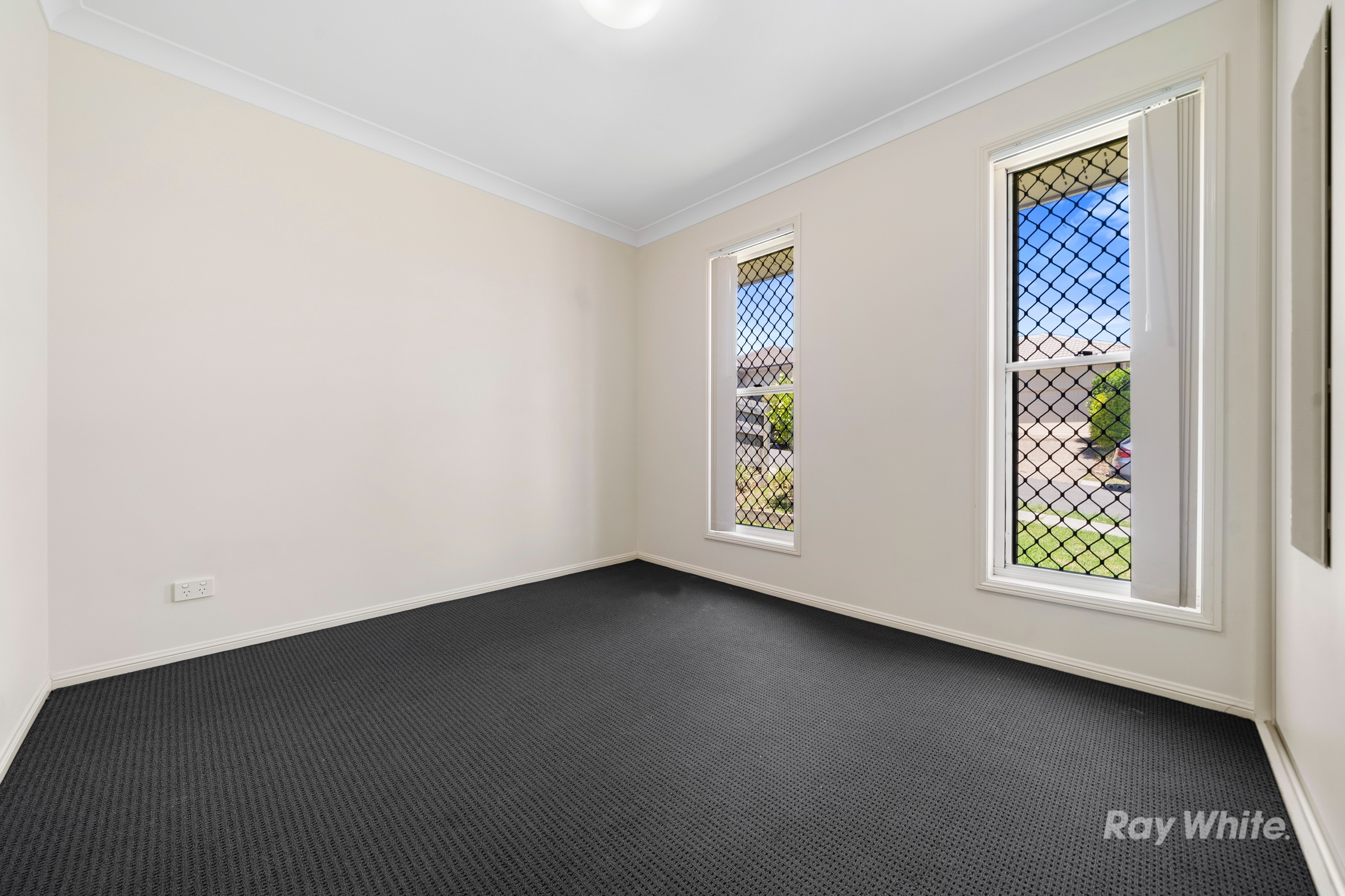 21 Daisy Street, Springfield Lakes, QLD 4300