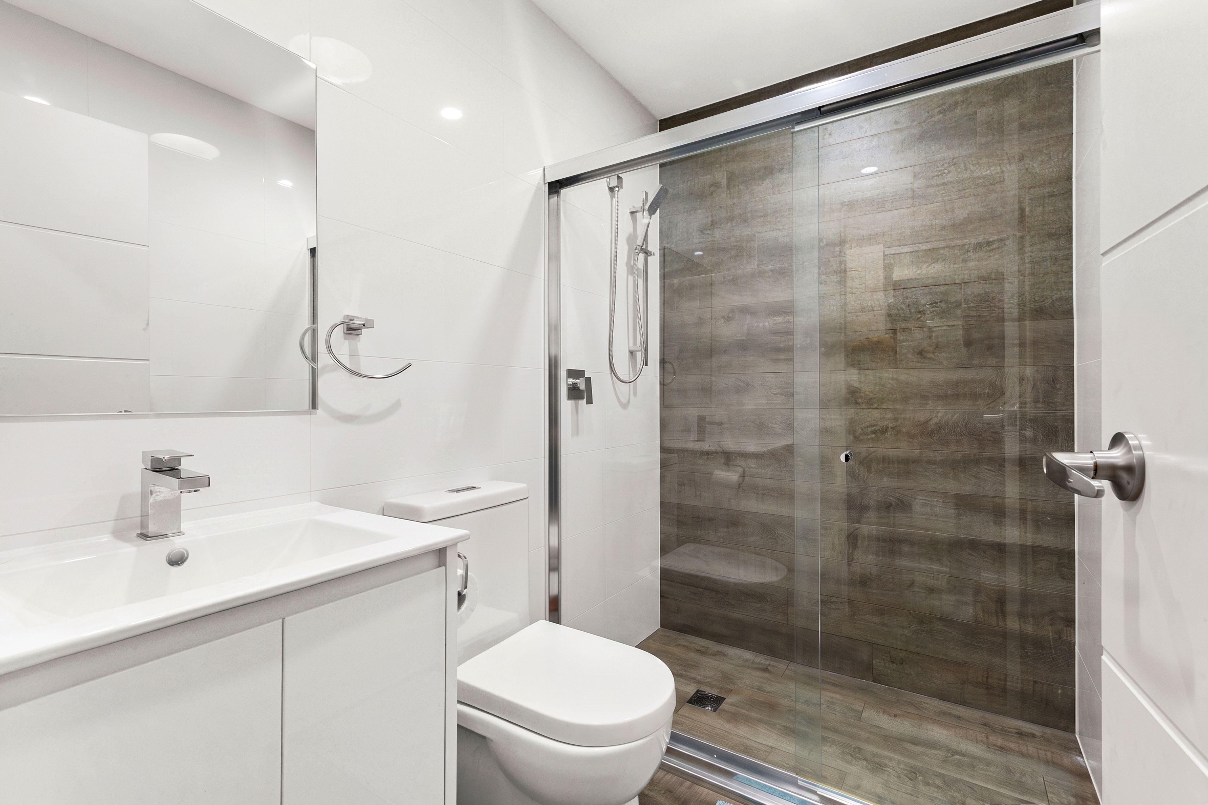 48 Godfrey Glade — photo 12 of 16
