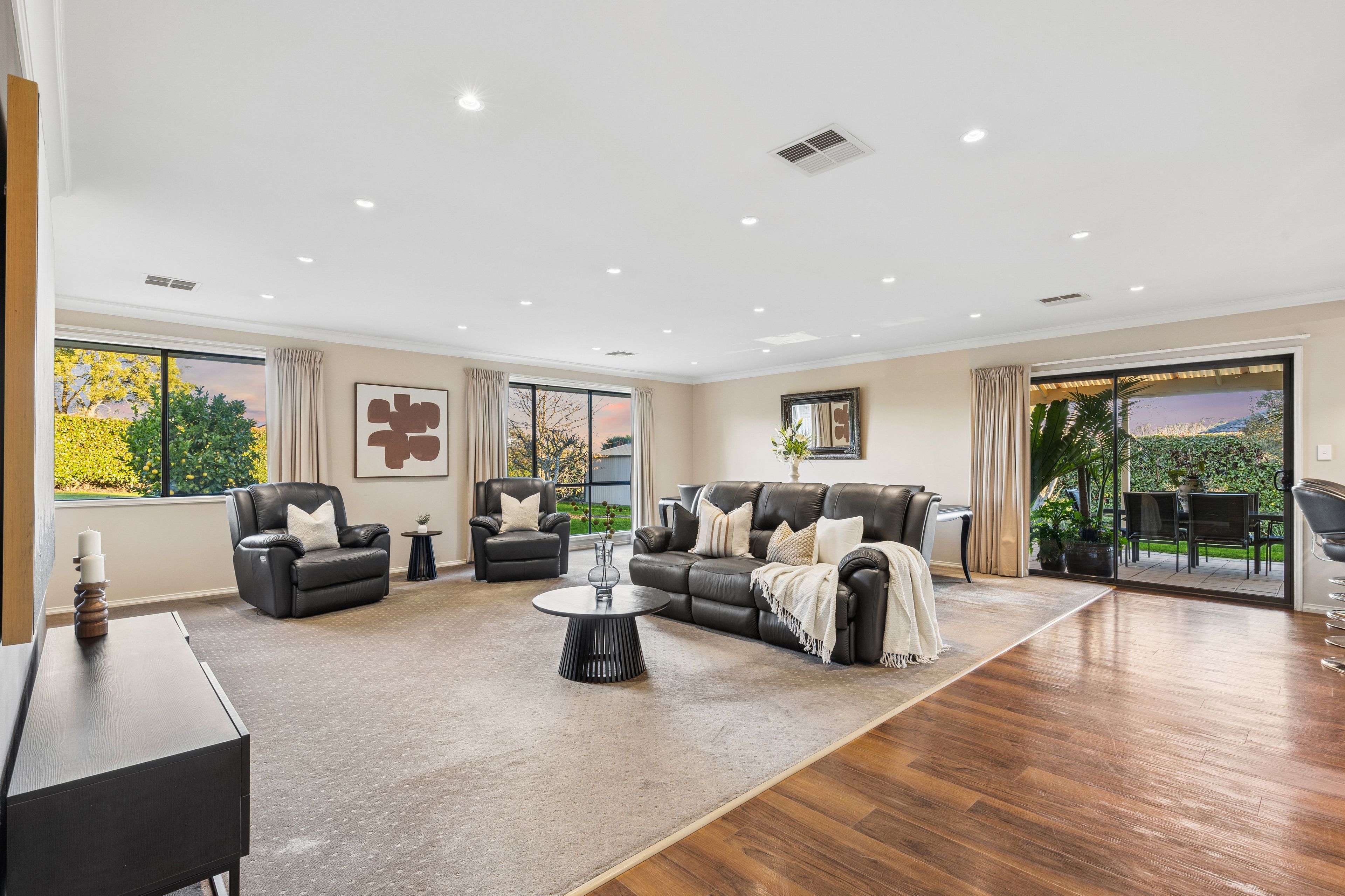 6 Barrow Court — photo 7 of 26