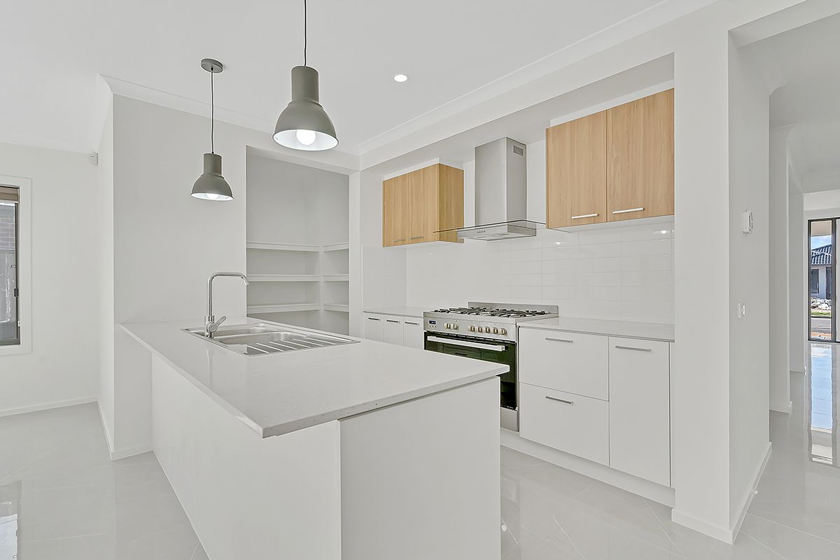 114 Champion Parade, Craigieburn, VIC 3064