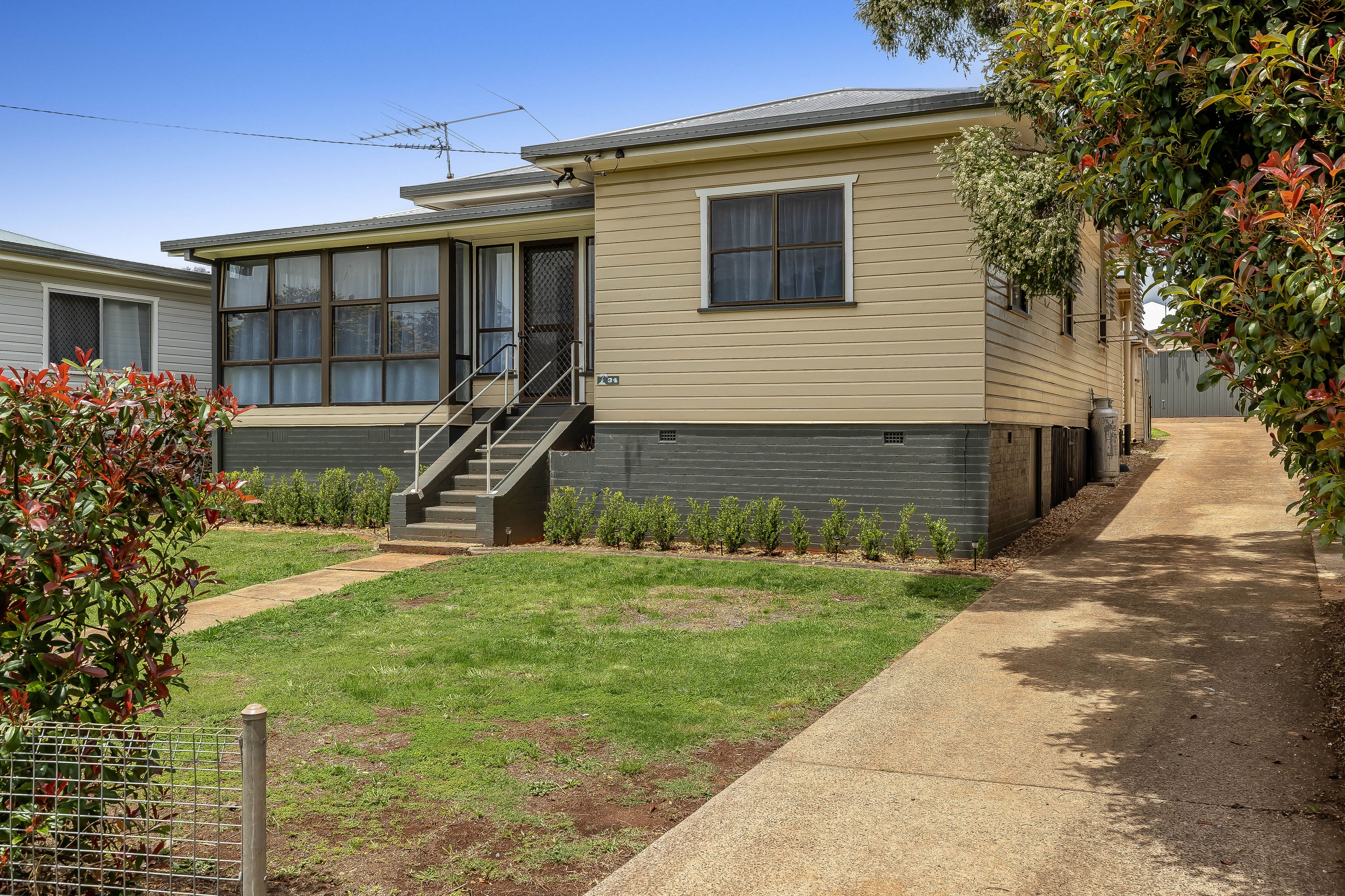34 Underwood Crescent, Harristown, QLD 4350