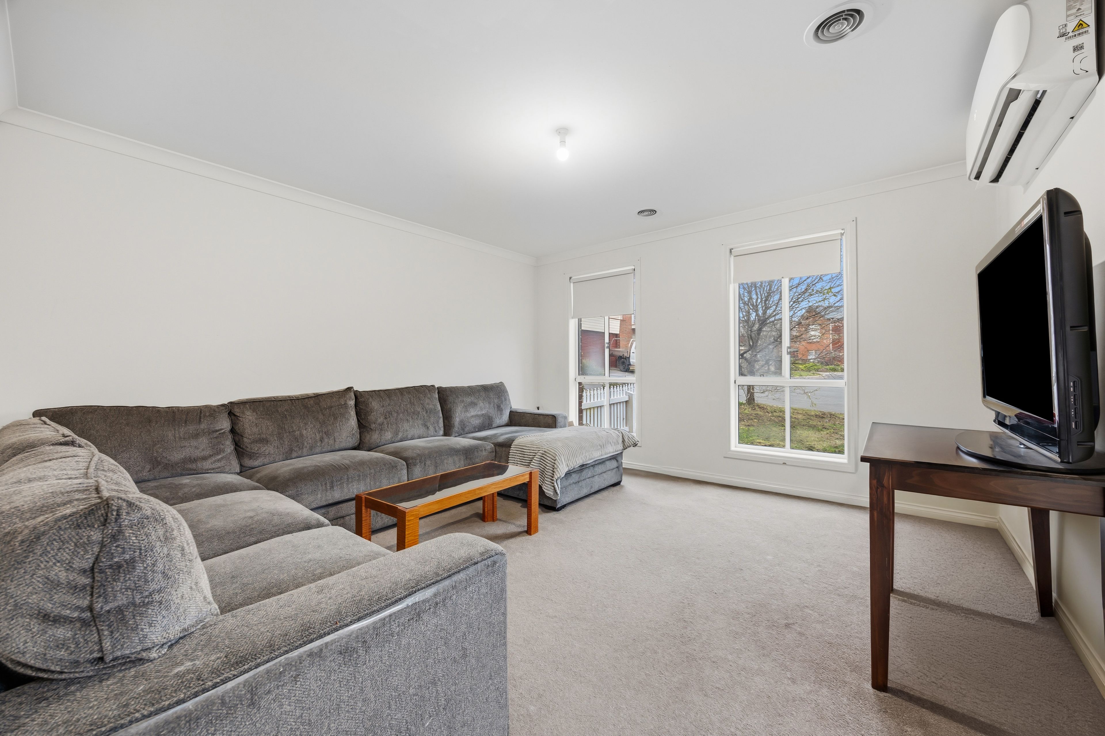 1 Bentley Place — photo 3 of 30