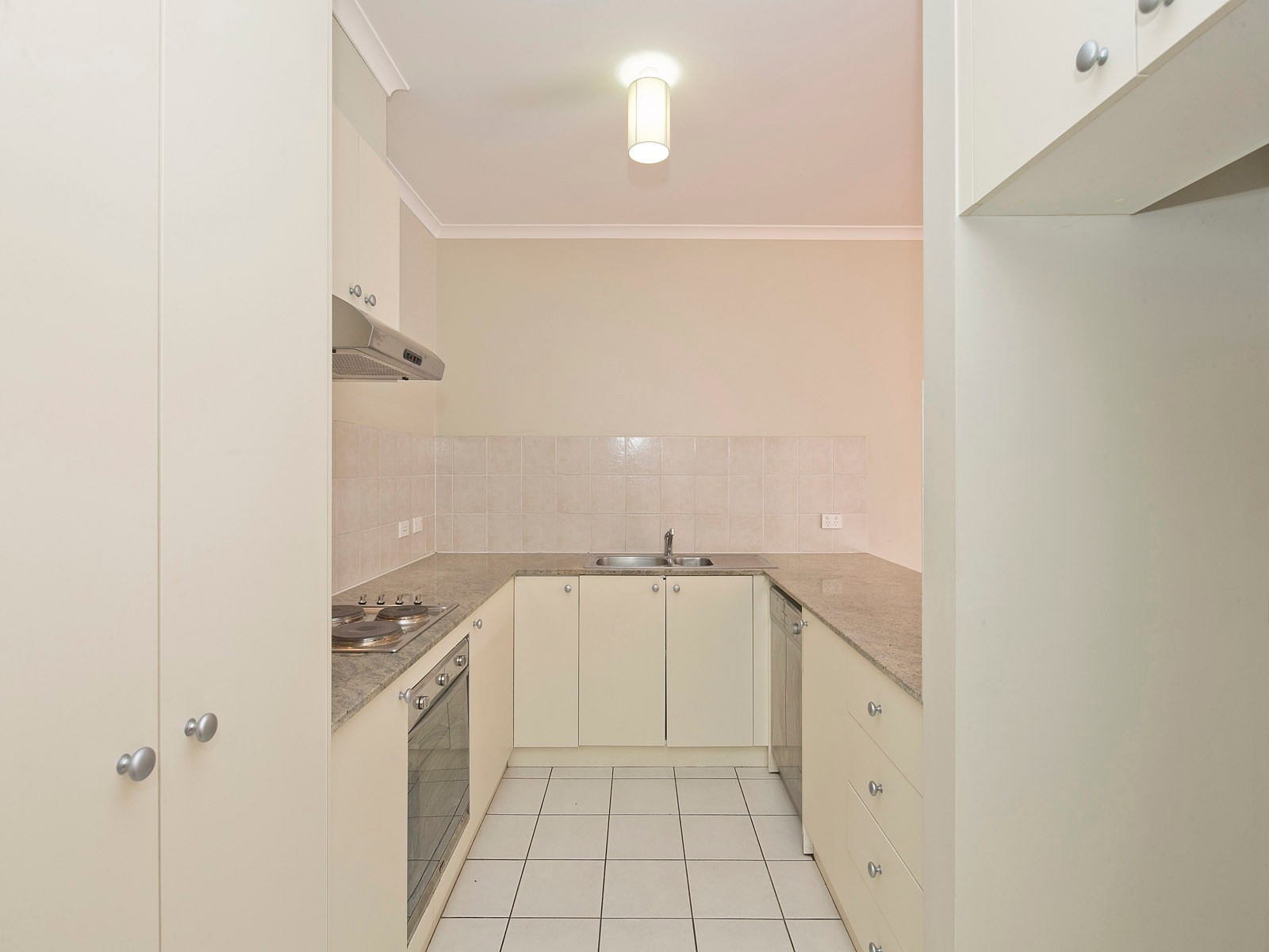 27/20 Federal Highway, Watson, ACT 2602