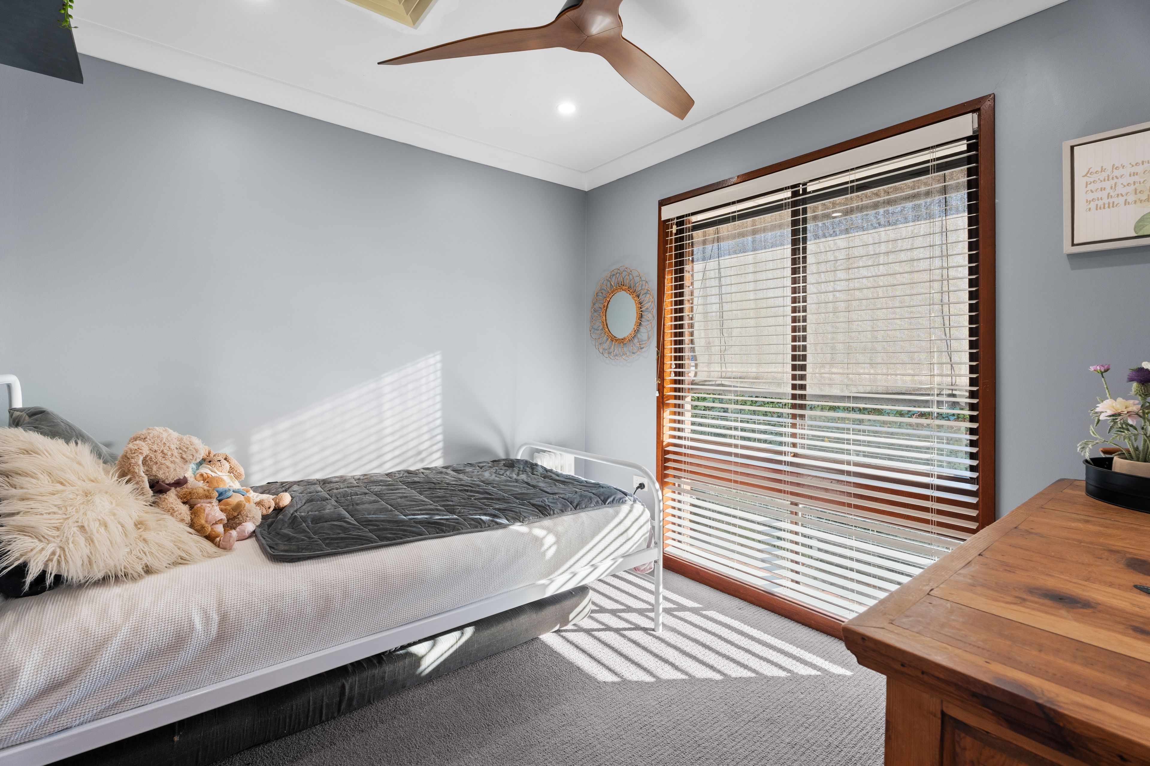 27 Summerfield Circuit — photo 16 of 29