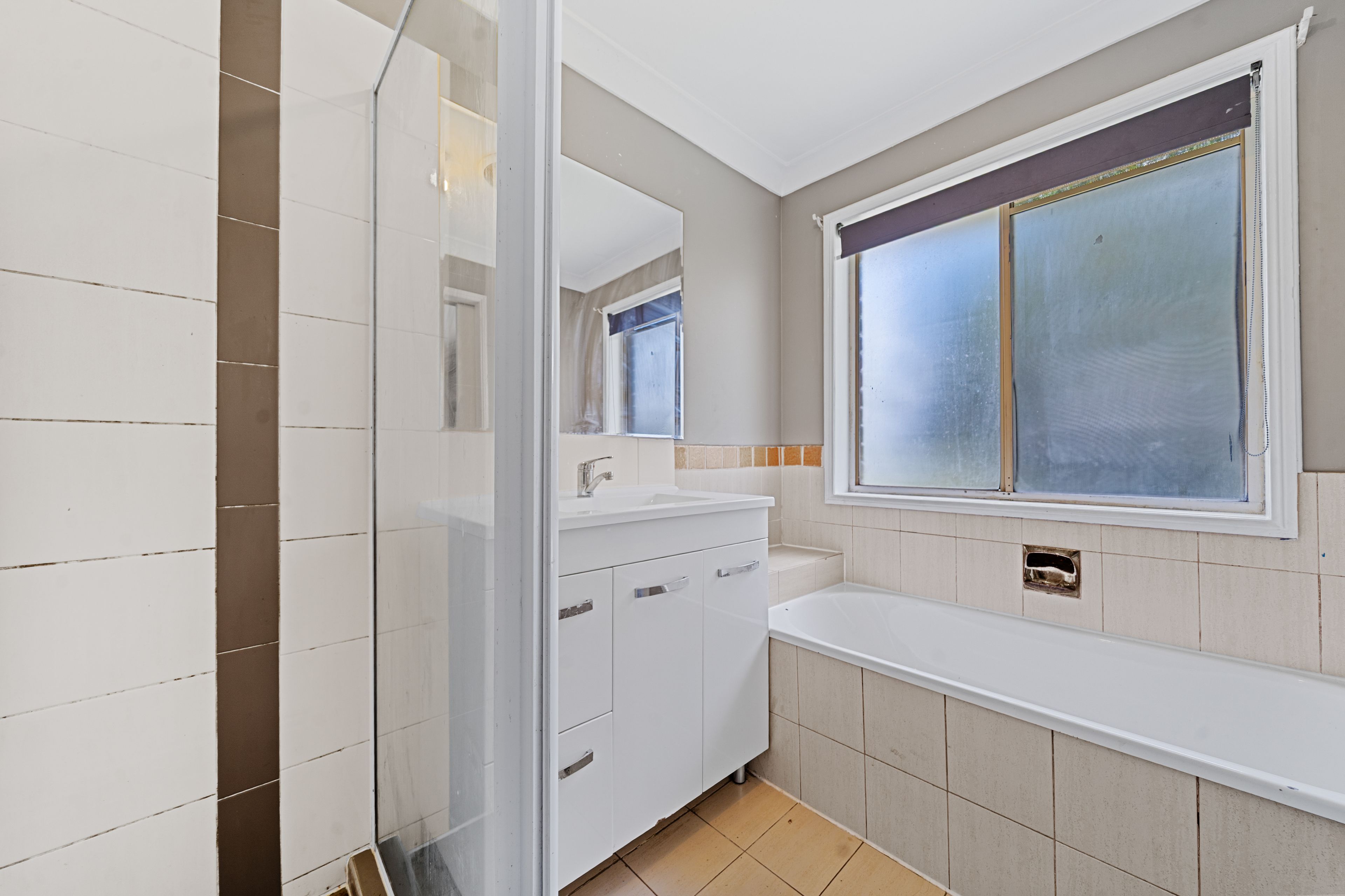 60 First Avenue, Marsden, QLD 4132