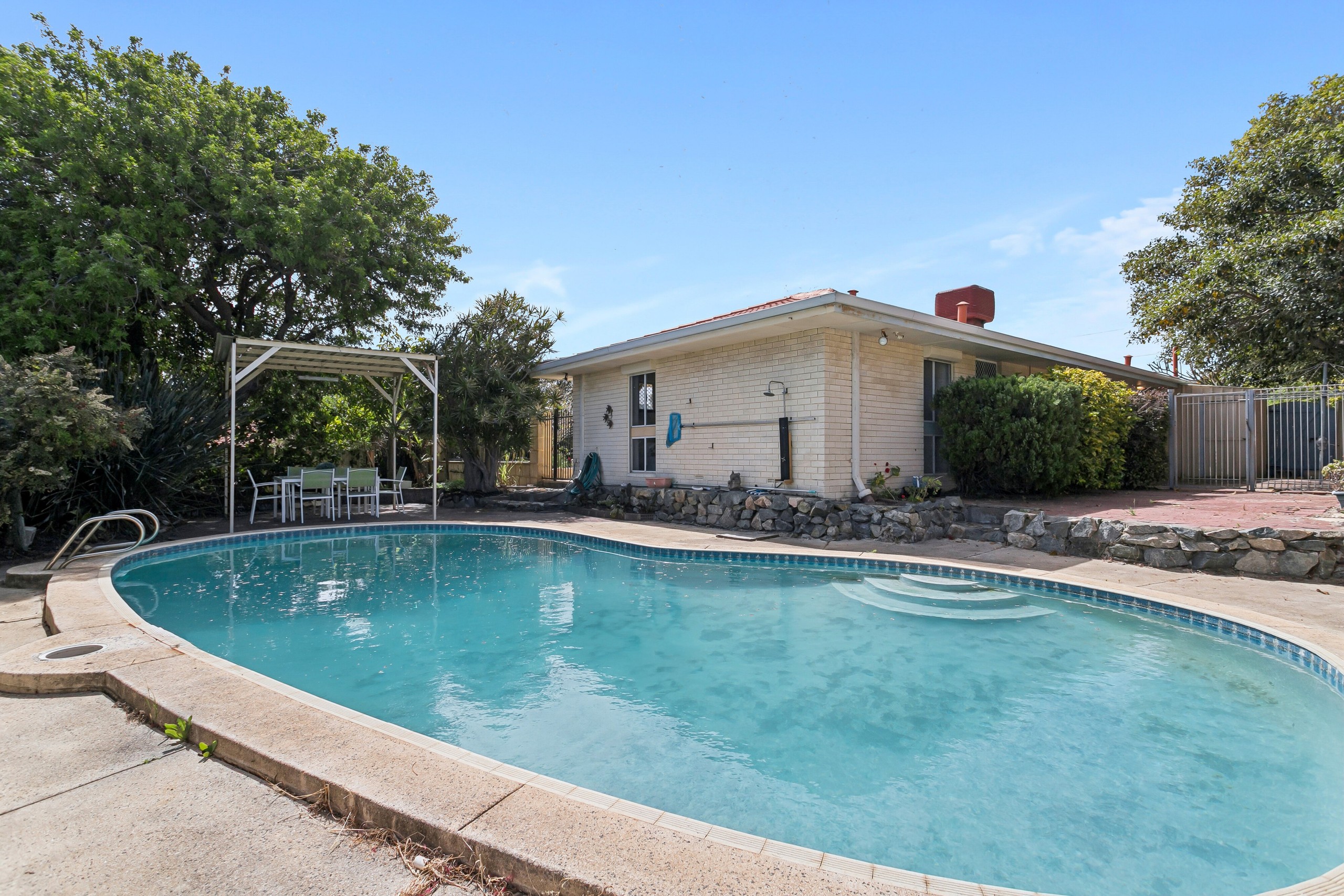 2 Adalia Street, Kallaroo, WA 6025