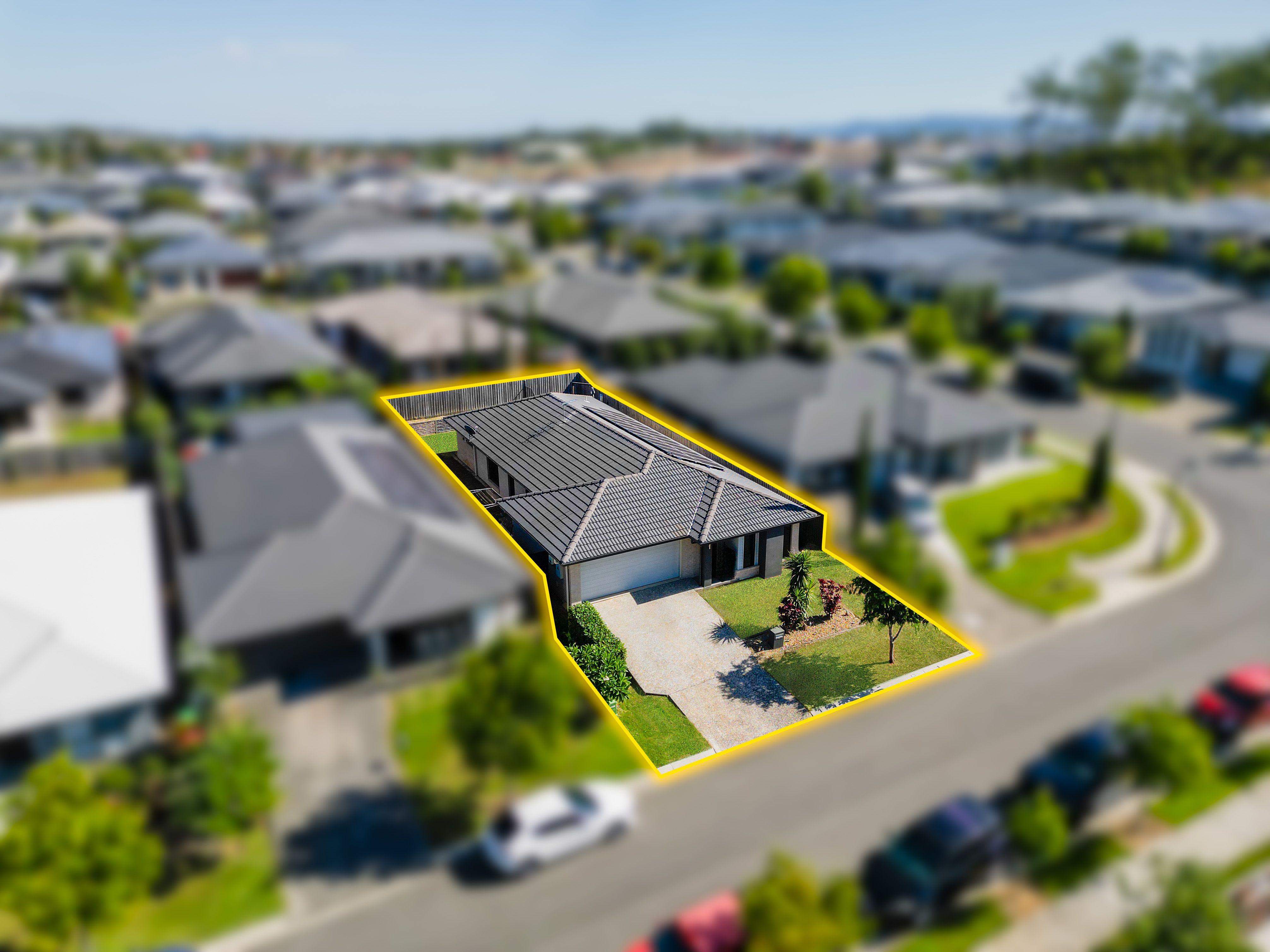 16 Madden Street, Collingwood Park, QLD 4301