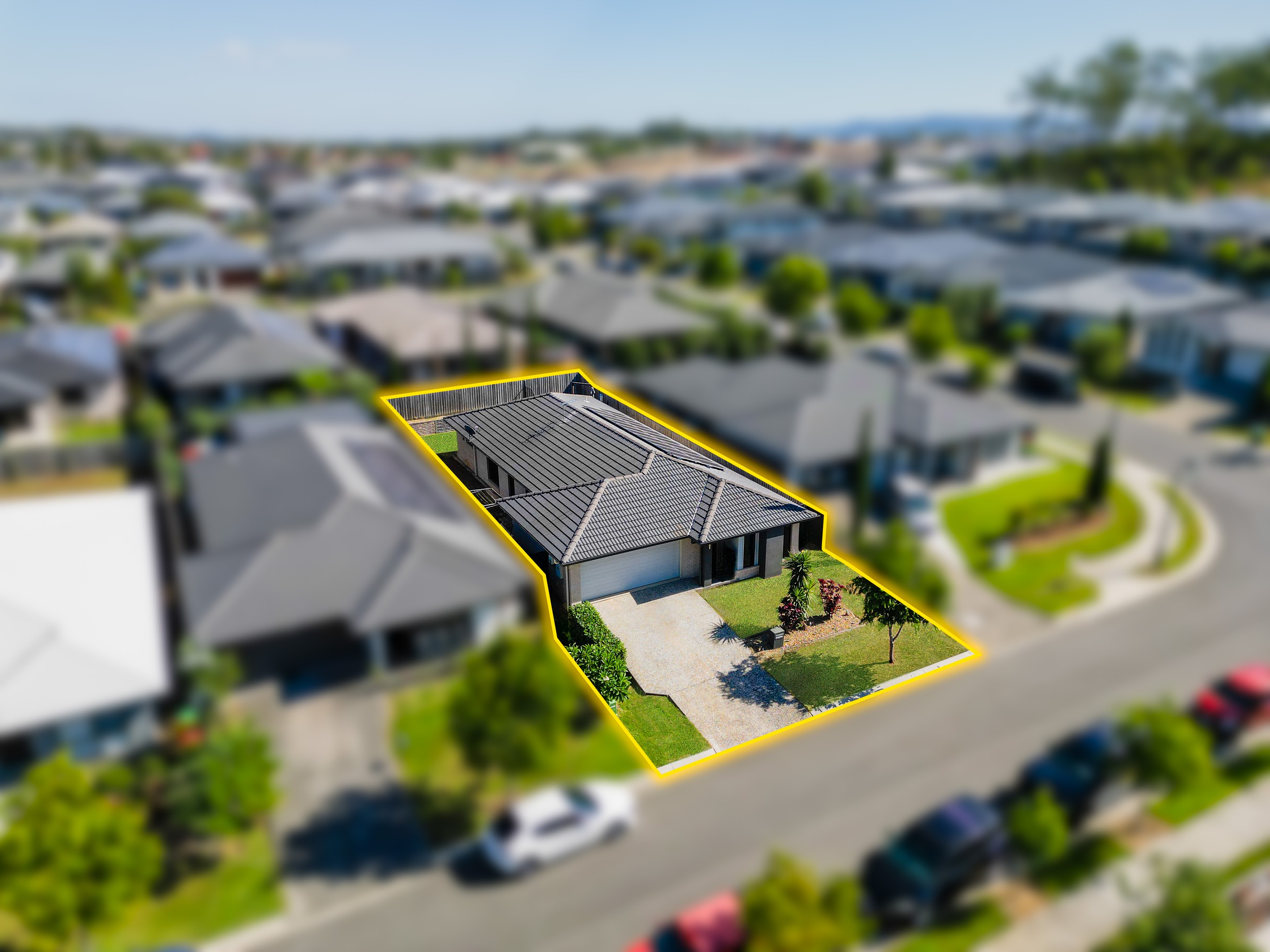 16 Madden Street, Collingwood Park, QLD 4301