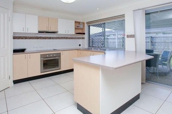 11 Rasmussen, Marsden, QLD 4132