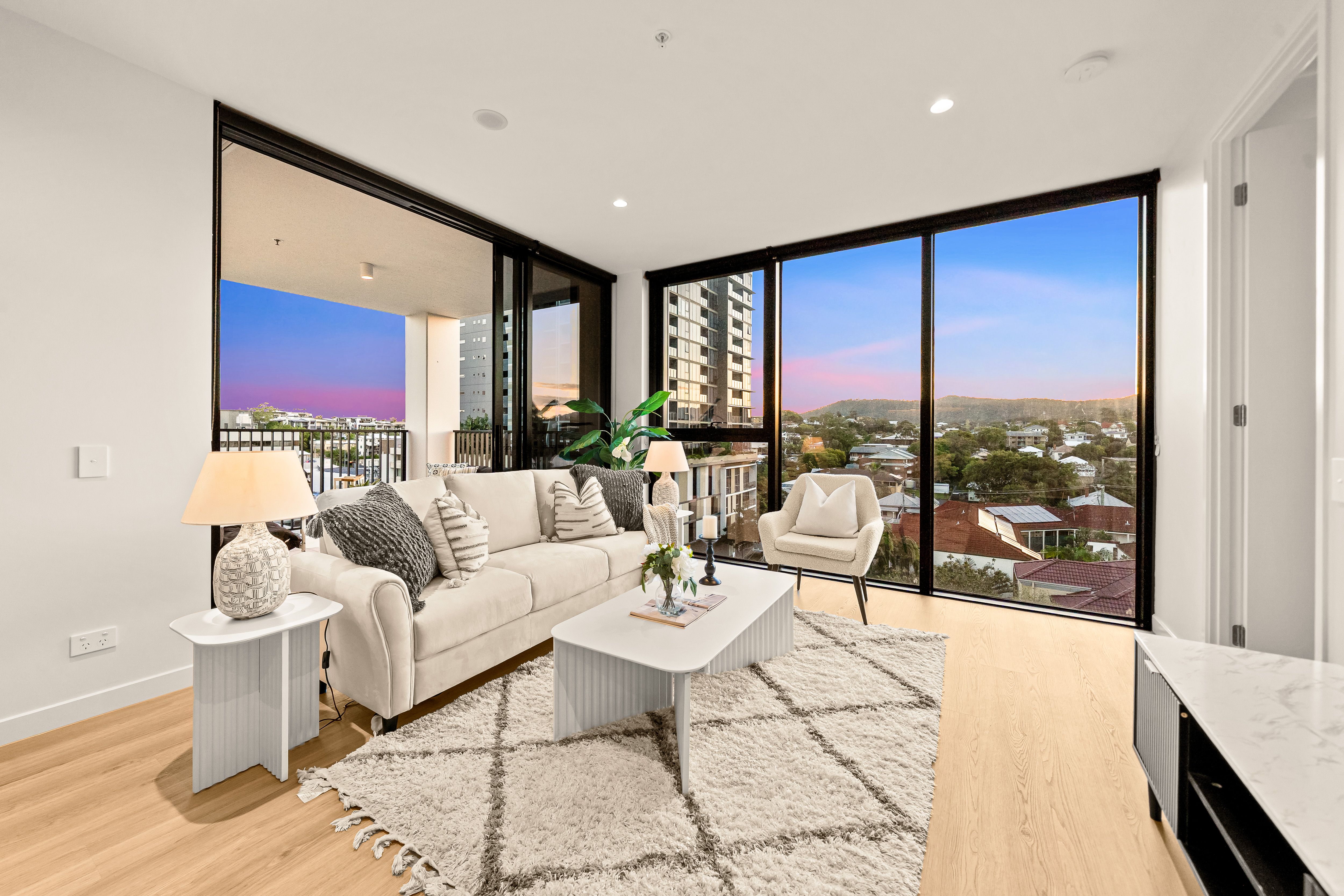 605/28 Lissner Street, Toowong, QLD 4066