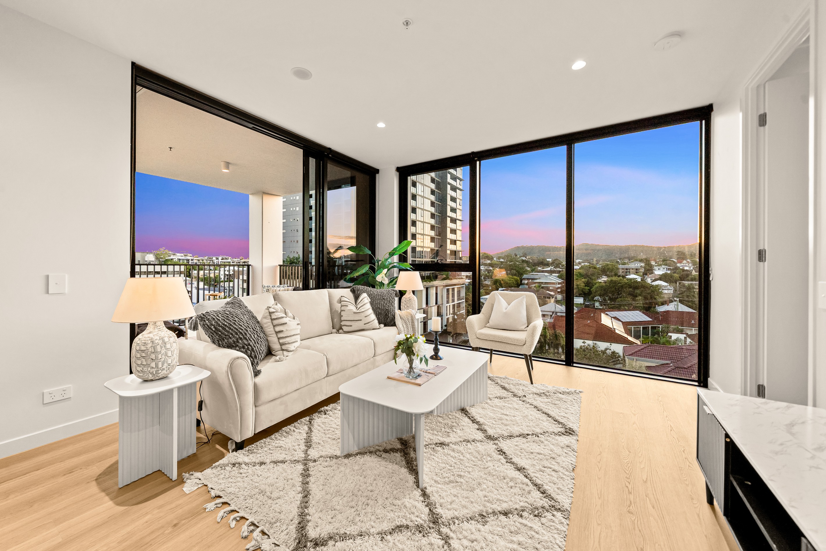 605/28 Lissner Street, Toowong, QLD 4066