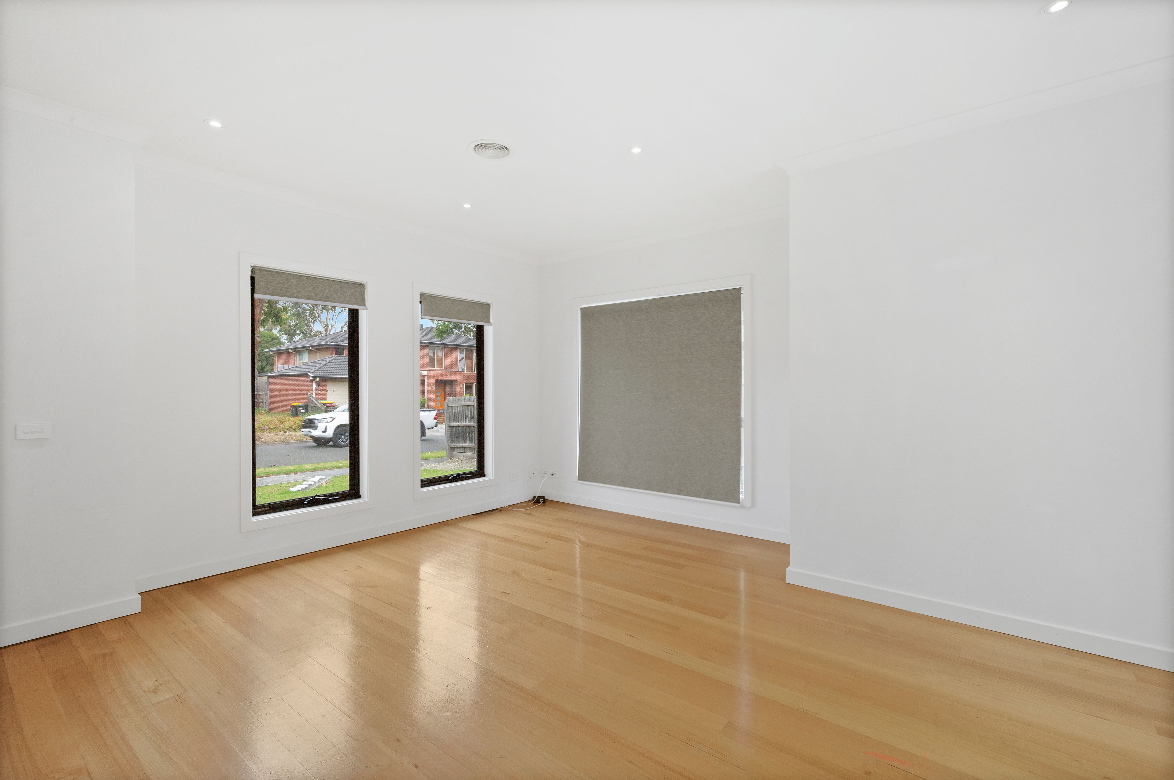 1/32 Kincumber Drive, Glen Waverley, VIC 3150