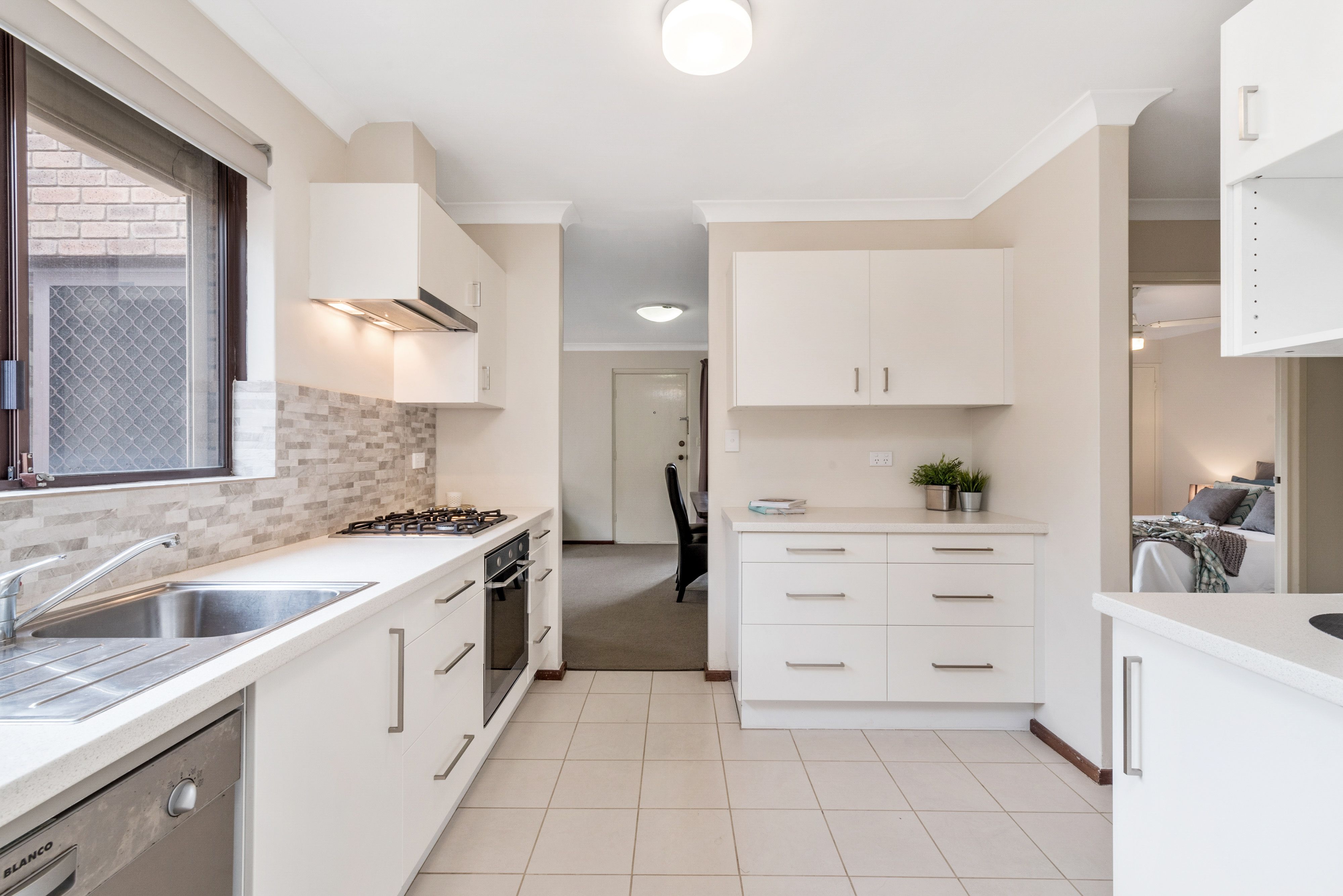 27 Leonora Street, Como WA 6152