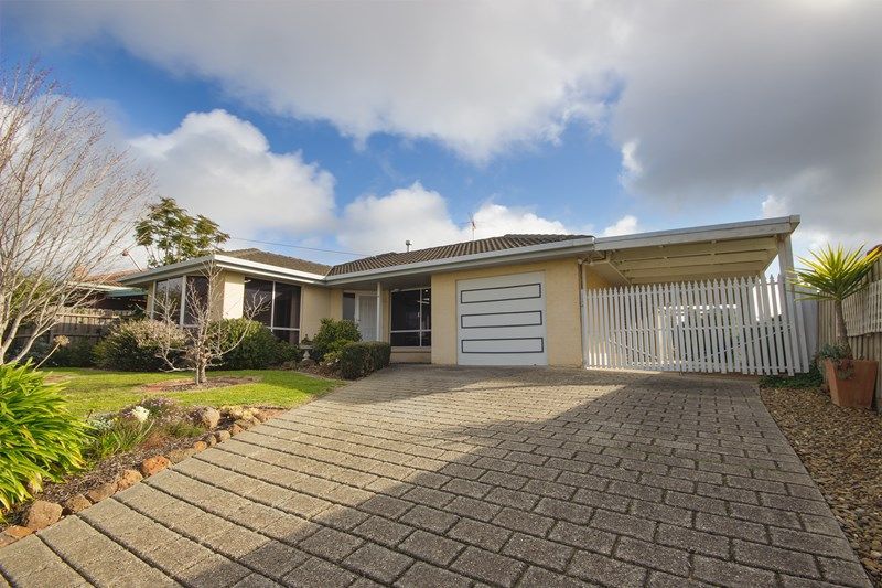 61 Gloucester Street, Grovedale VIC 3216