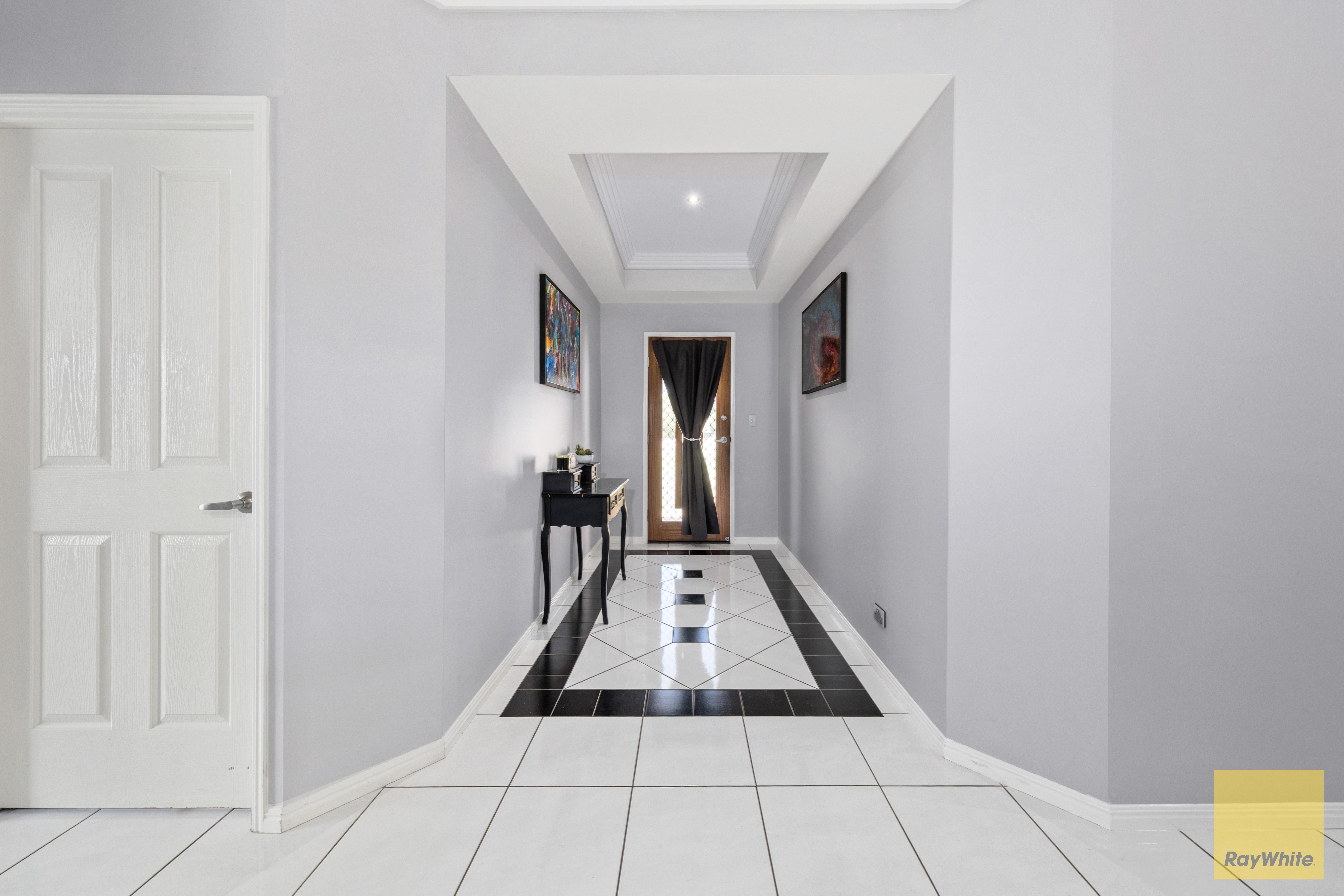 30 Berthun Street — photo 4 of 24