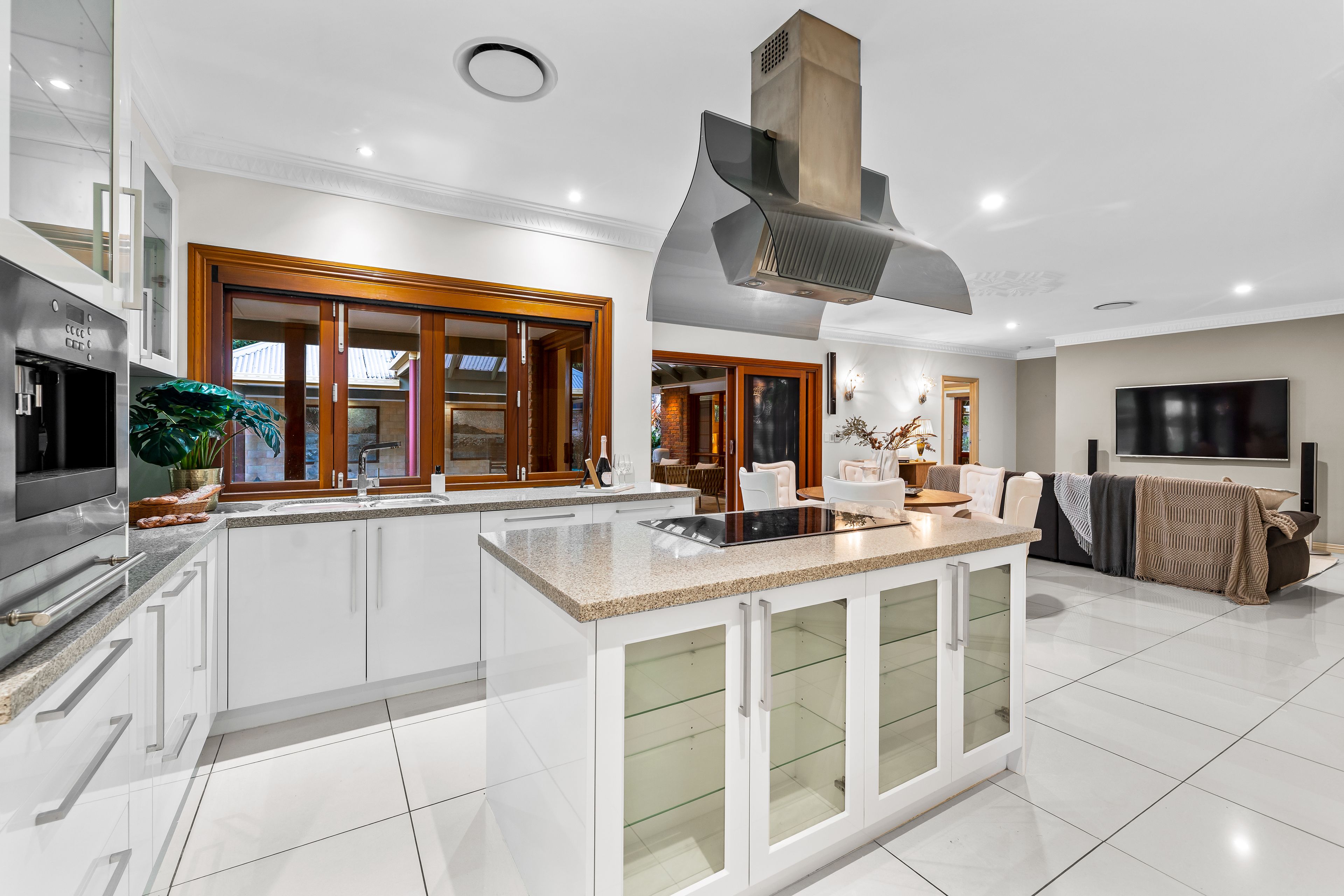7 Cornwall Close, Springwood, QLD 4127 - Sold House - Ray White Rochedale