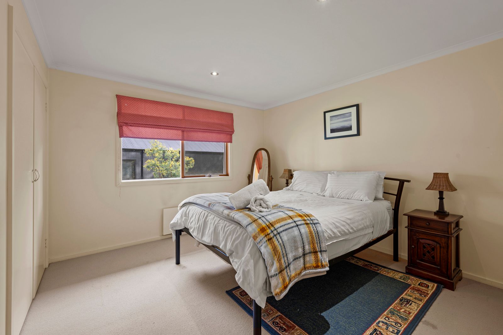 43 Warrambat Road — photo 8 of 12