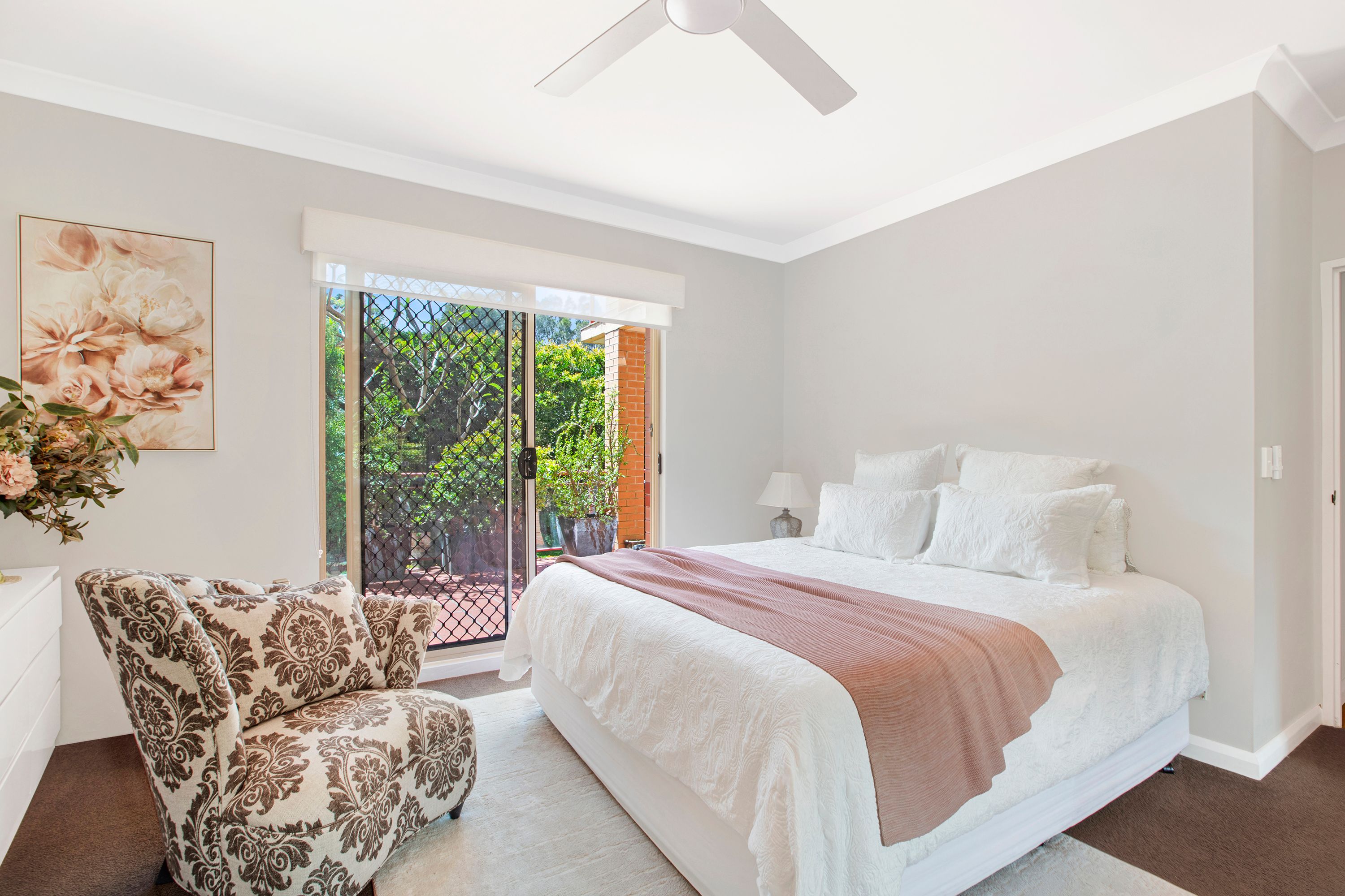 2/127 Banksia Street — photo 6 of 9