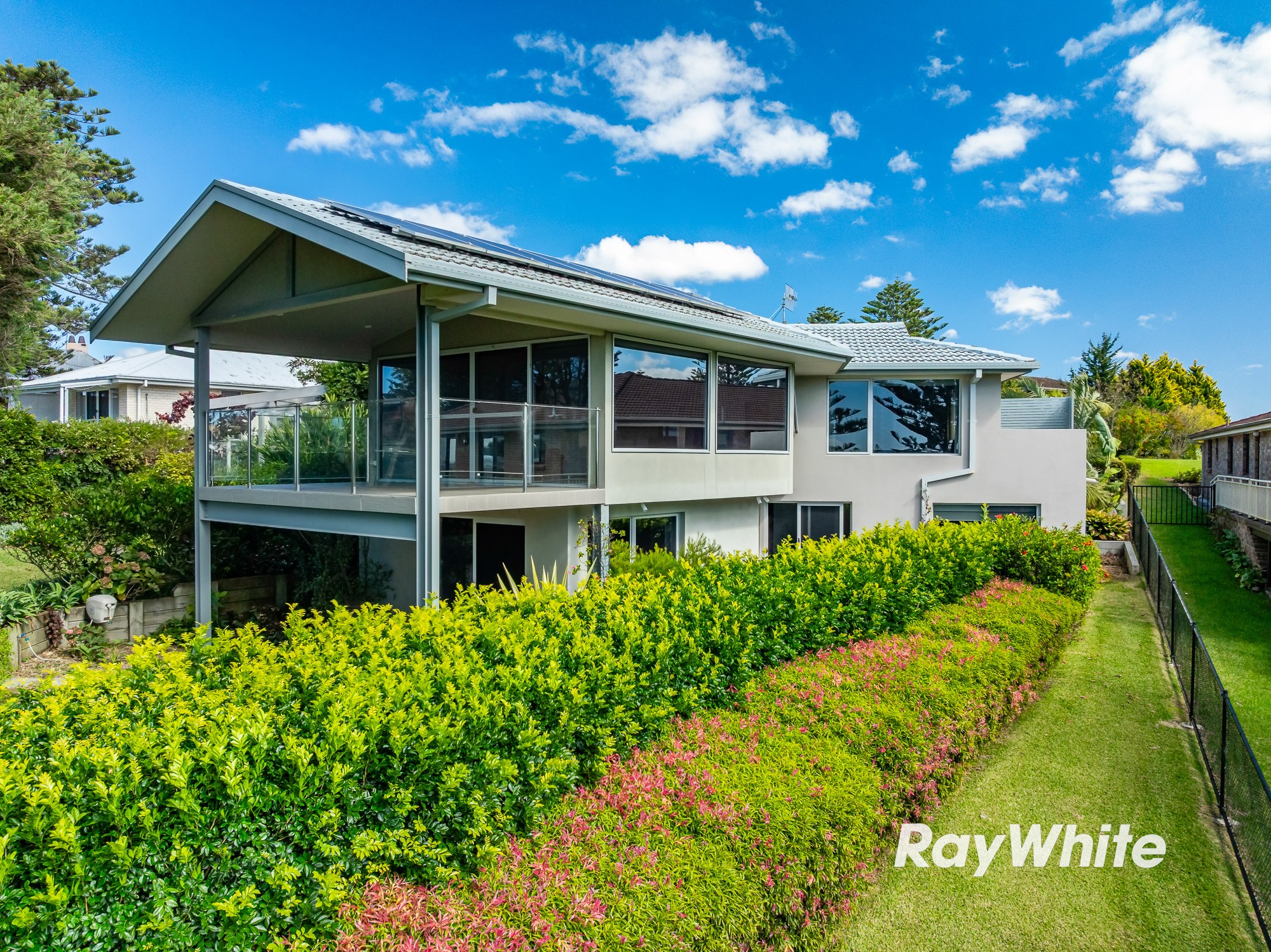 22 Coral Crescent, Tuross Head, NSW 2537