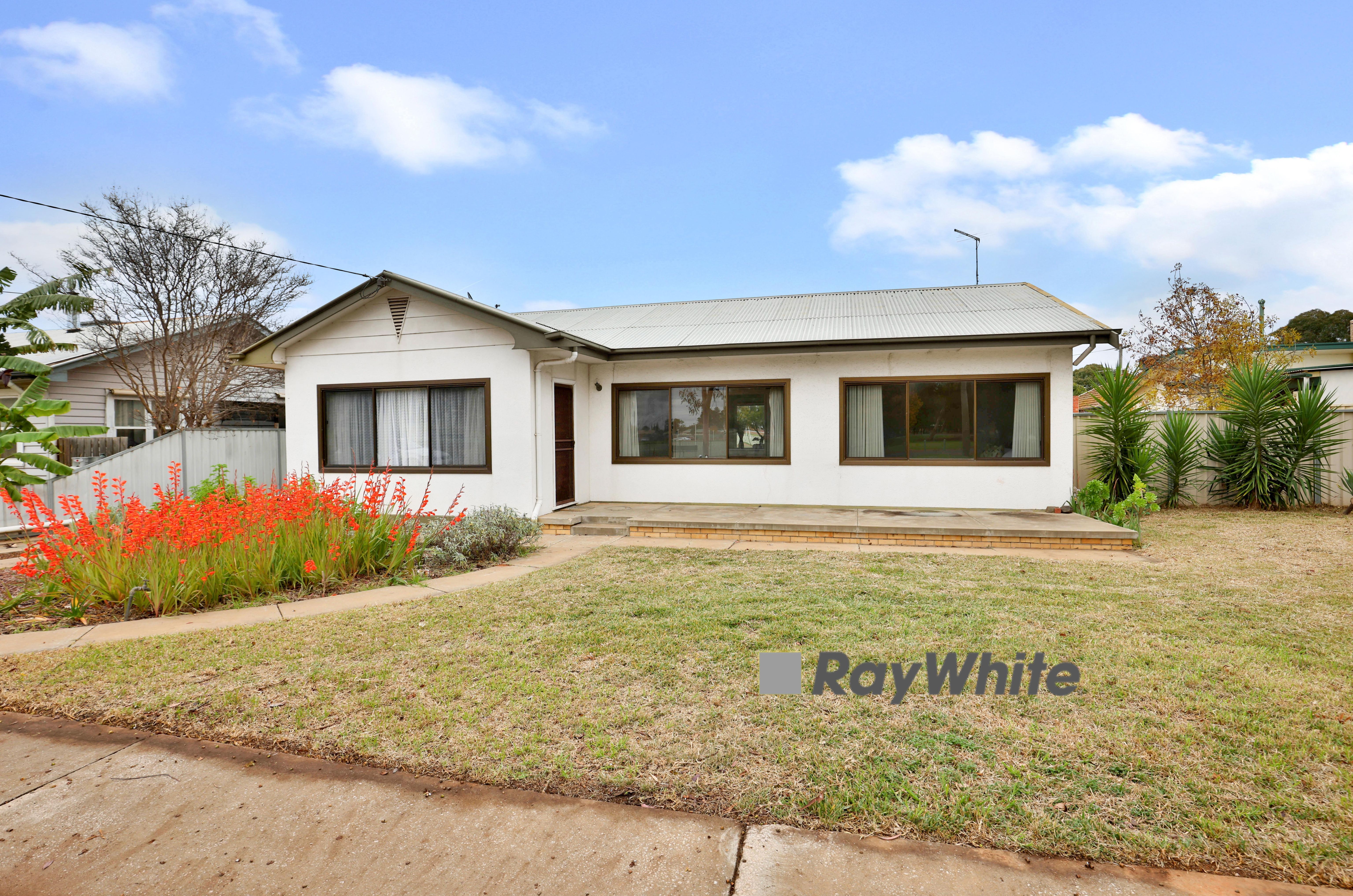 73 Ontario Avenue, Mildura VIC 3500