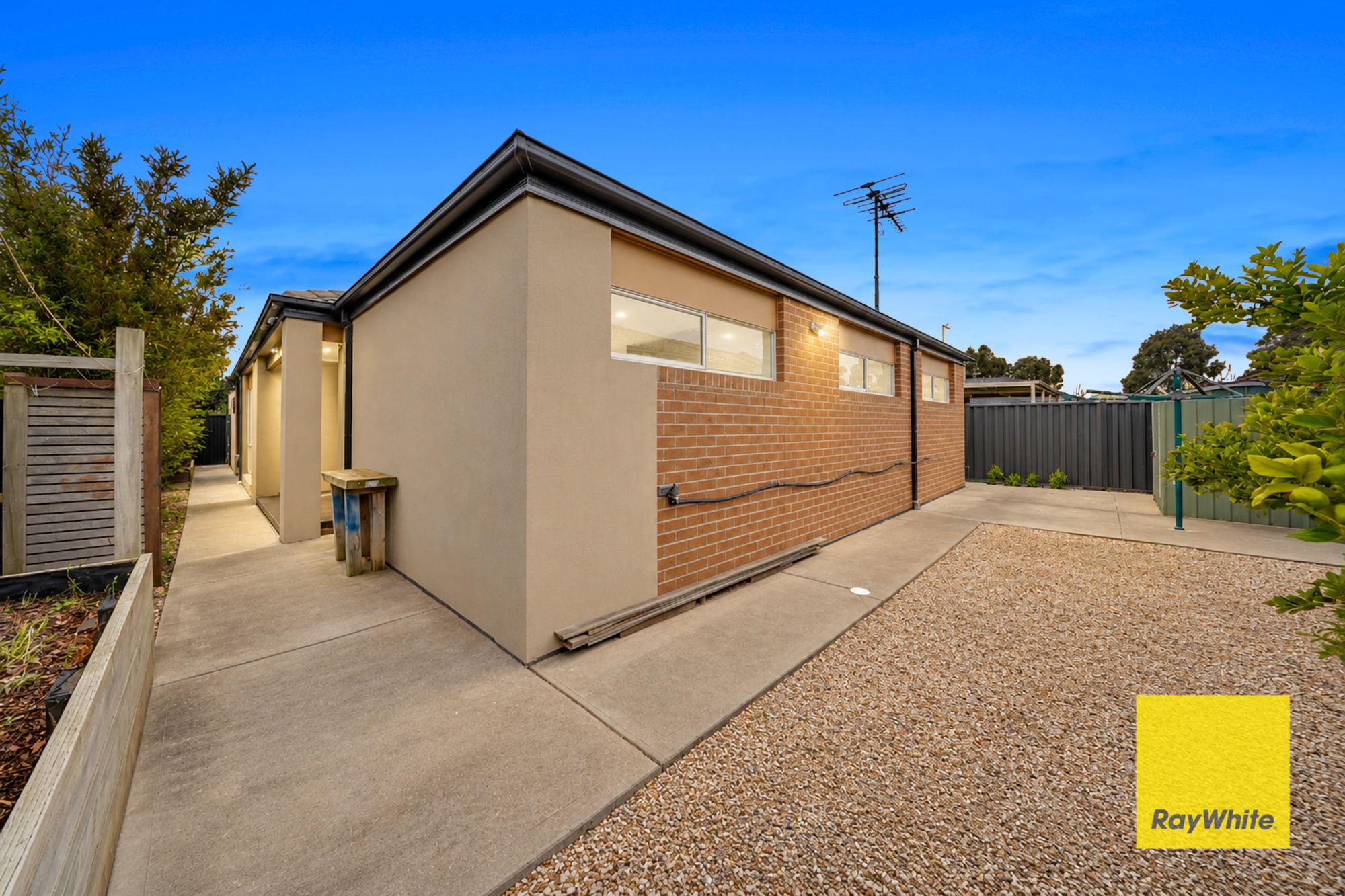 149 Hummingbird Boulevard — photo 14 of 20