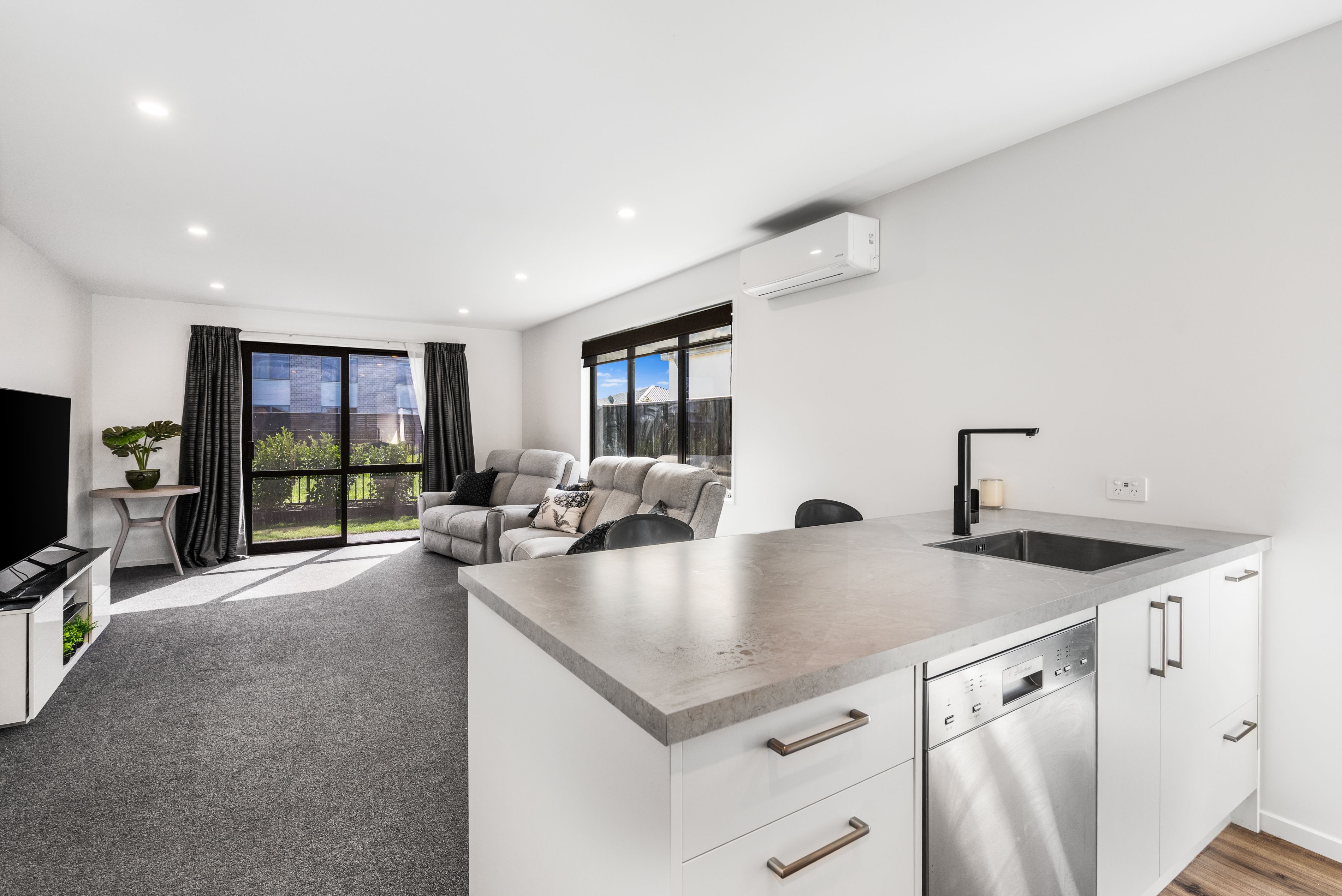 10 Clontarf Lane, Belfast, Christchurch City