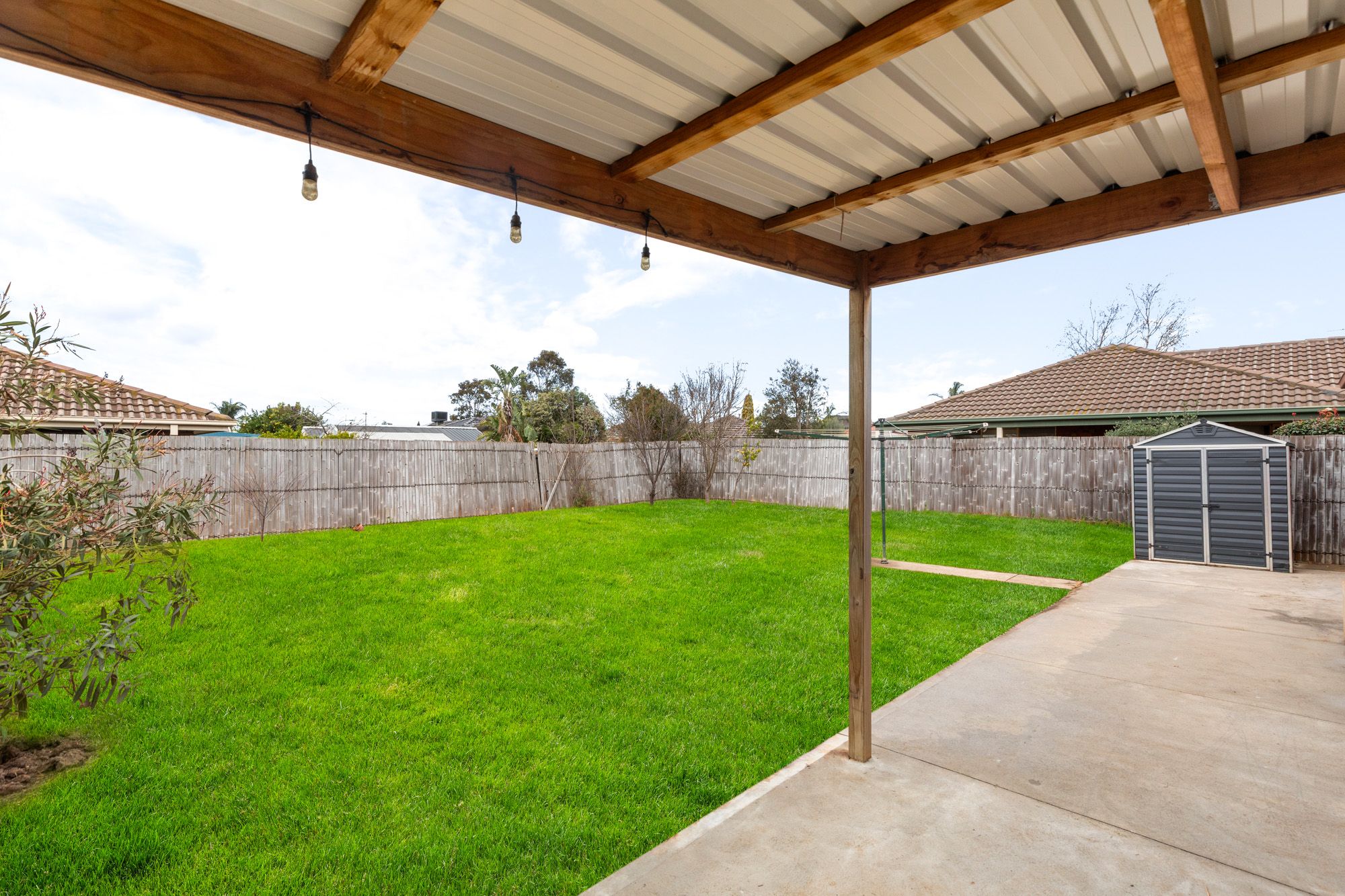 2 Templeton Court — photo 18 of 20