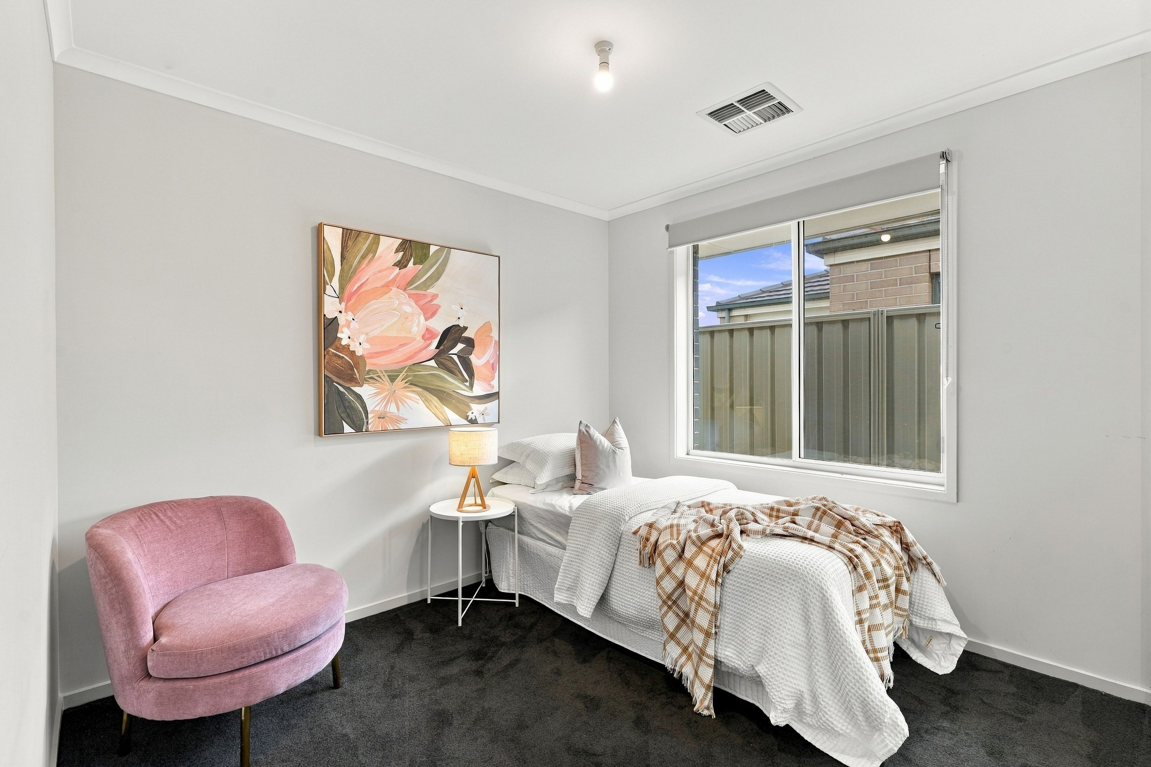 8 Levant Street — photo 14 of 17