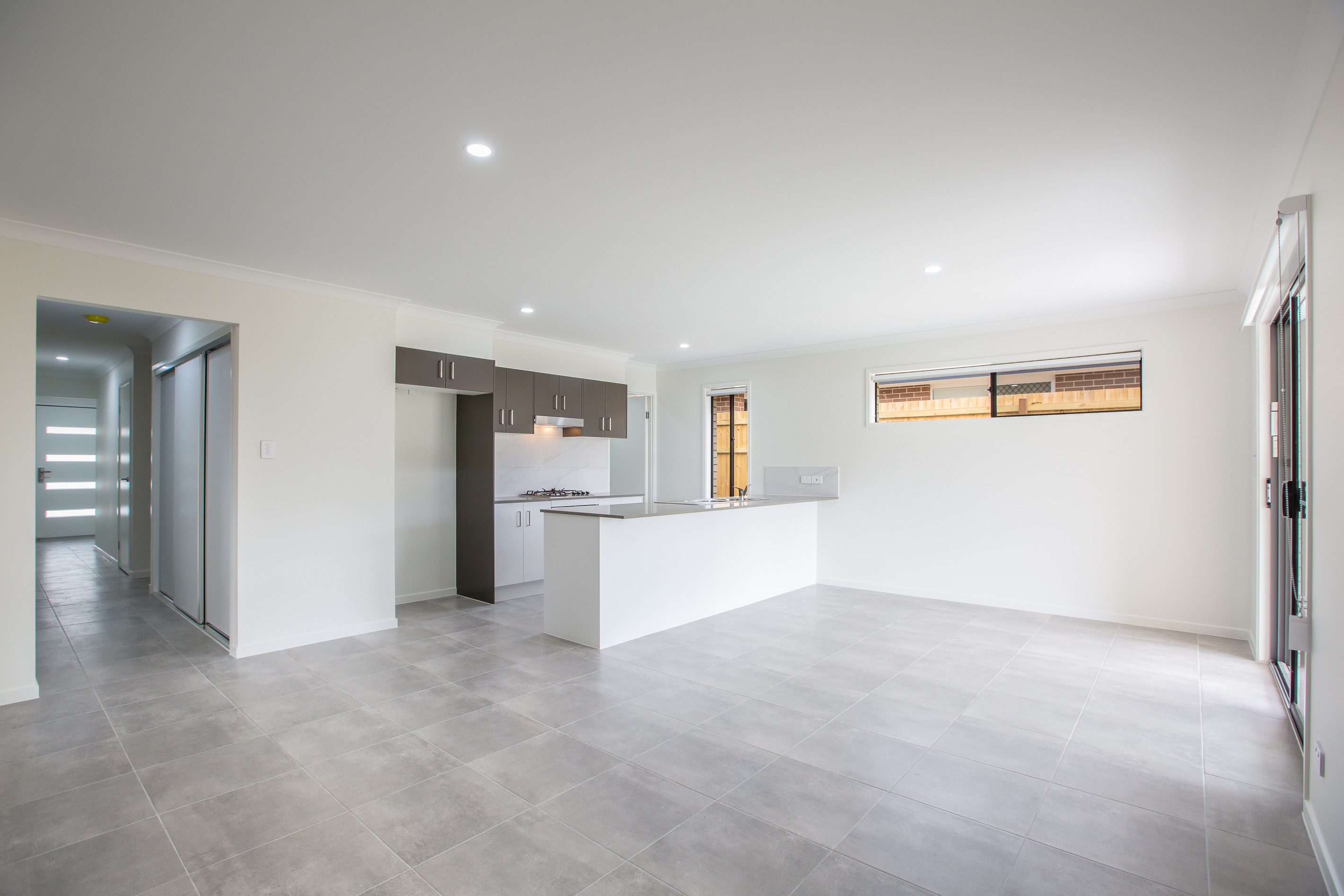 45 Trailblazer Drive, FLAGSTONE, QLD 4280