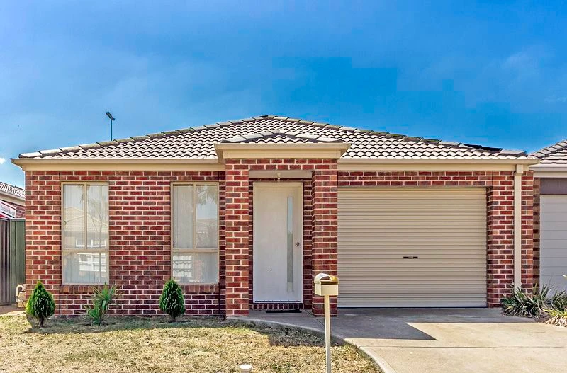 35 Rocky Gate Drive, Truganina, VIC 3029