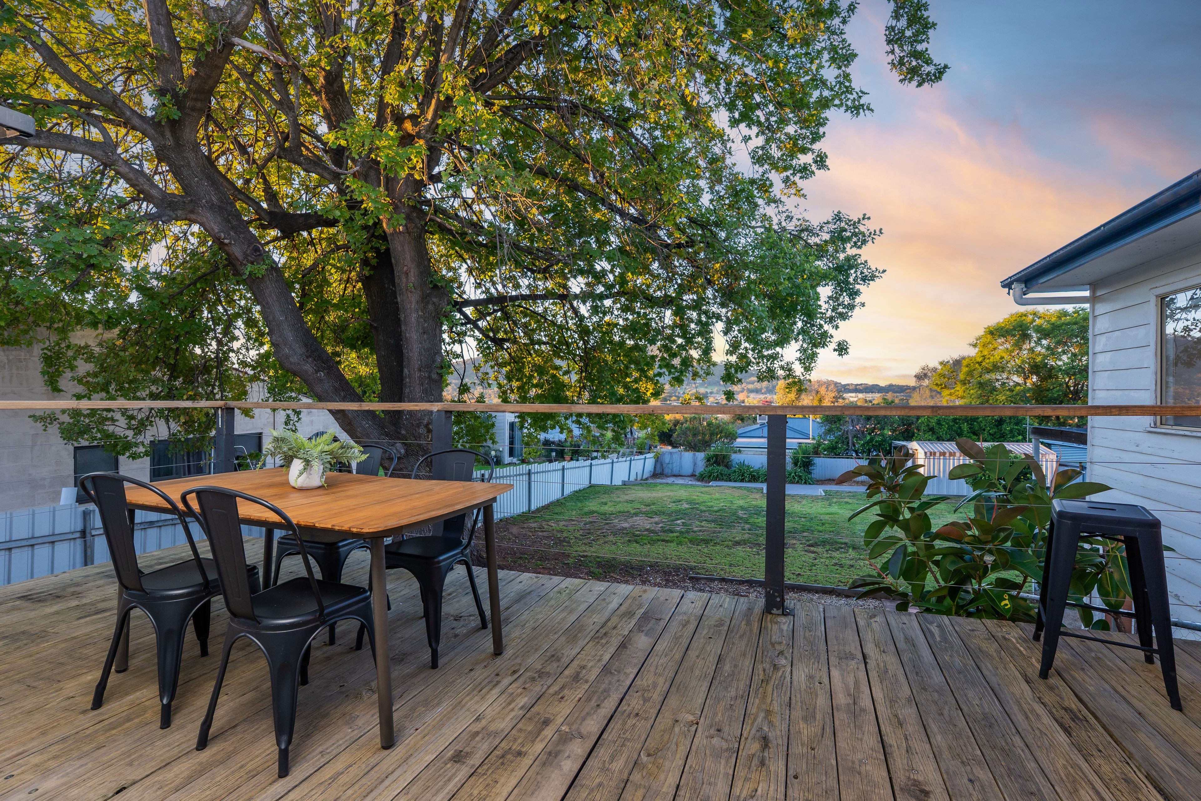 292 Highview Crescent, Lavington, NSW 2641