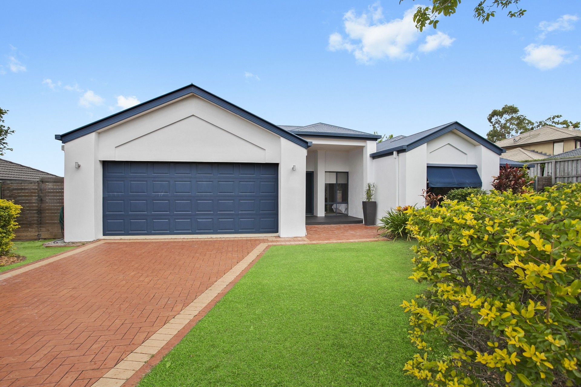 15 Lochern Court, North Lakes, QLD 4509