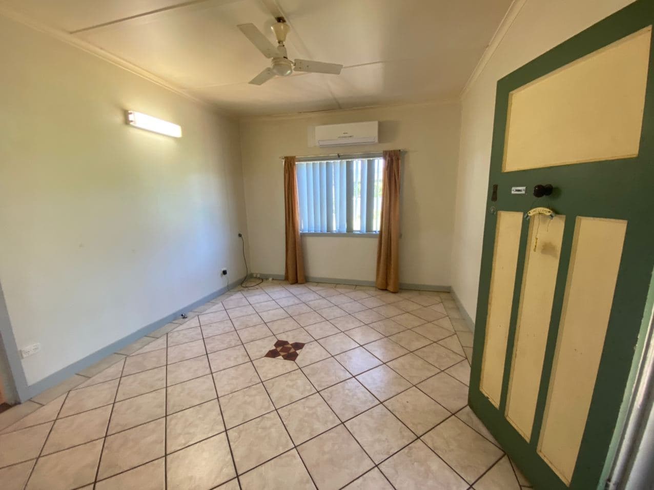 85 Victoria Street, Parkes, NSW 2870