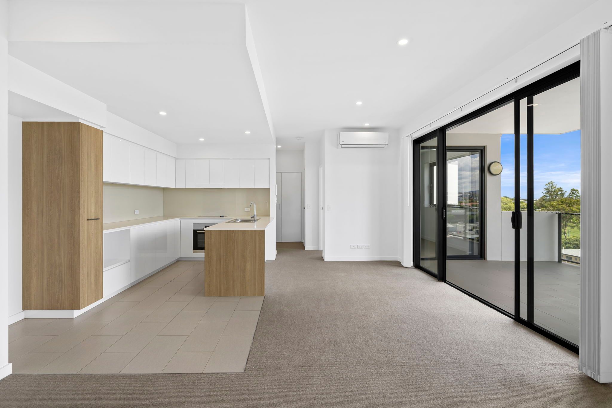 805/27 Kingsmill Street, Chermside, QLD 4032