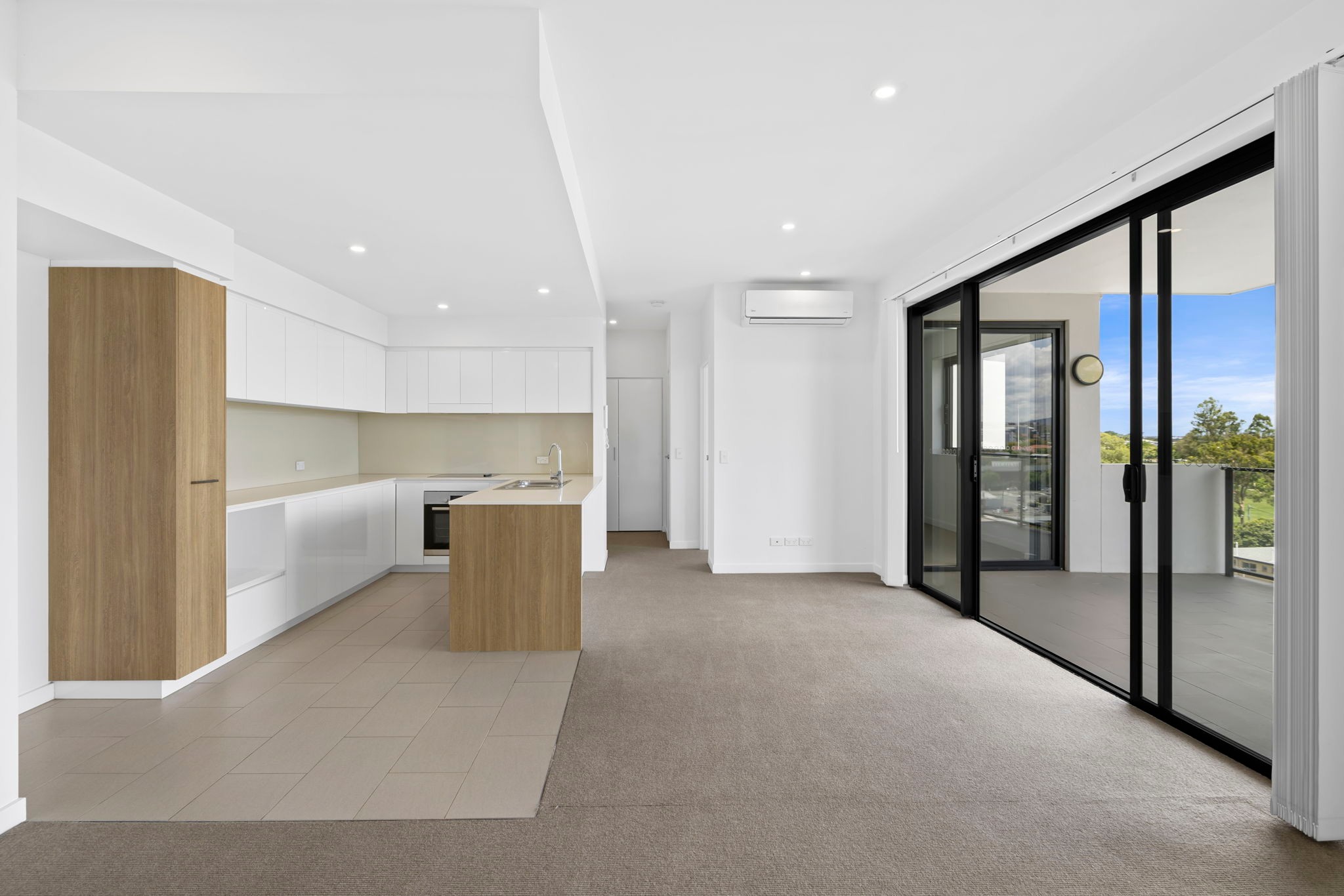 805/27 Kingsmill Street, Chermside, QLD 4032