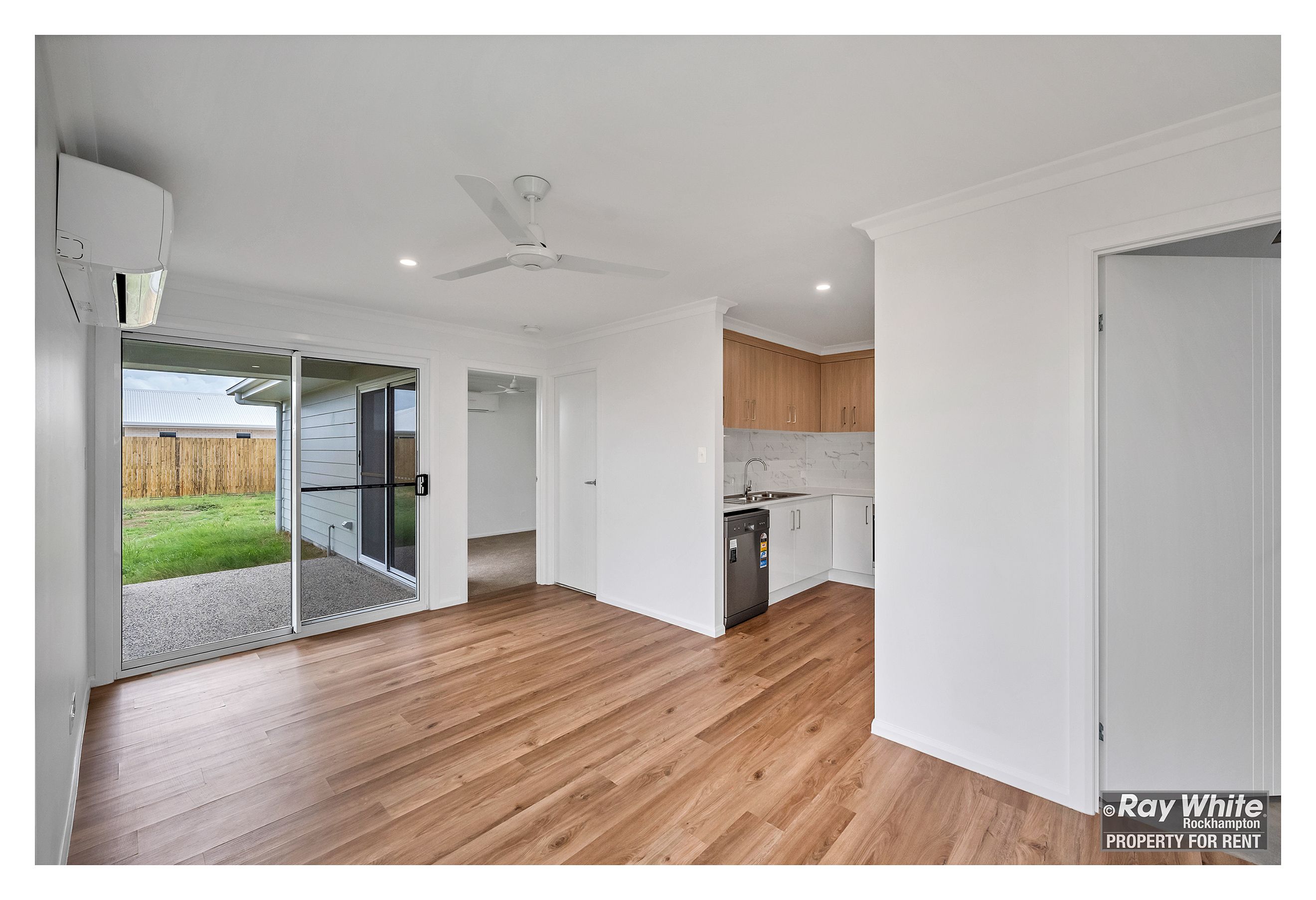 2/7 Treetops Way, Parkhurst, QLD 4702