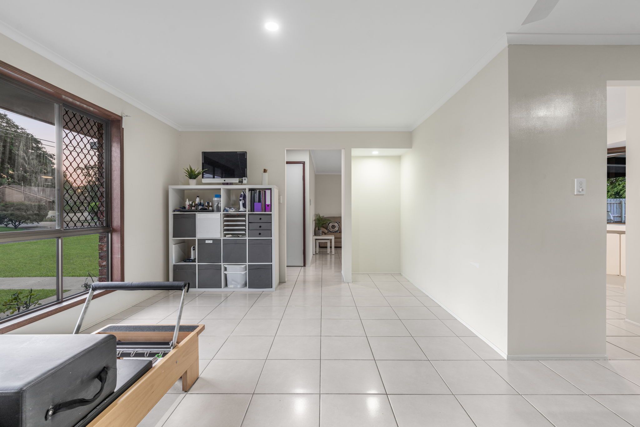 24 Enford Street, Hillcrest, QLD 4118