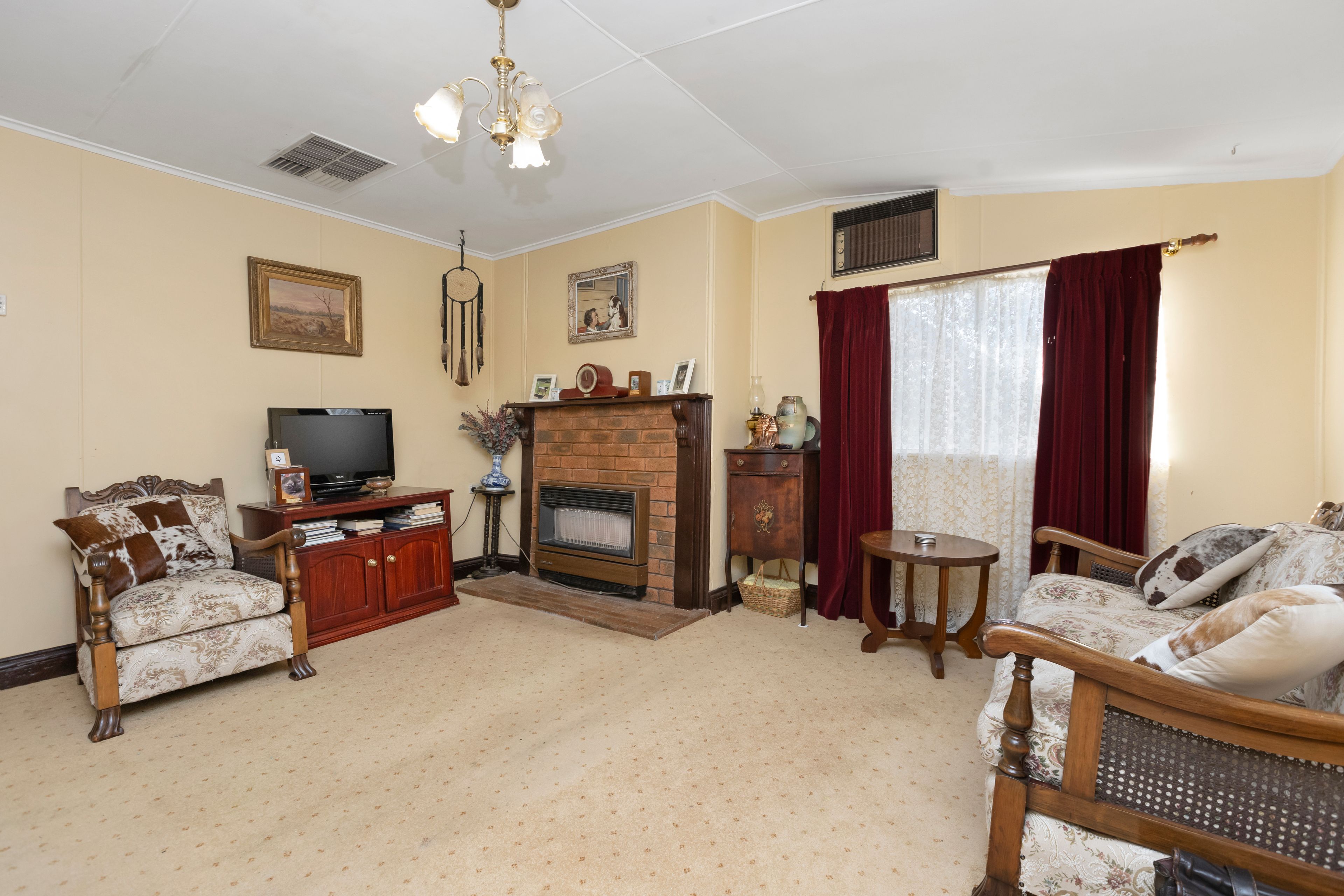 73 Junction Street, Junee, NSW 2663 House for Sale Ray White Wagga