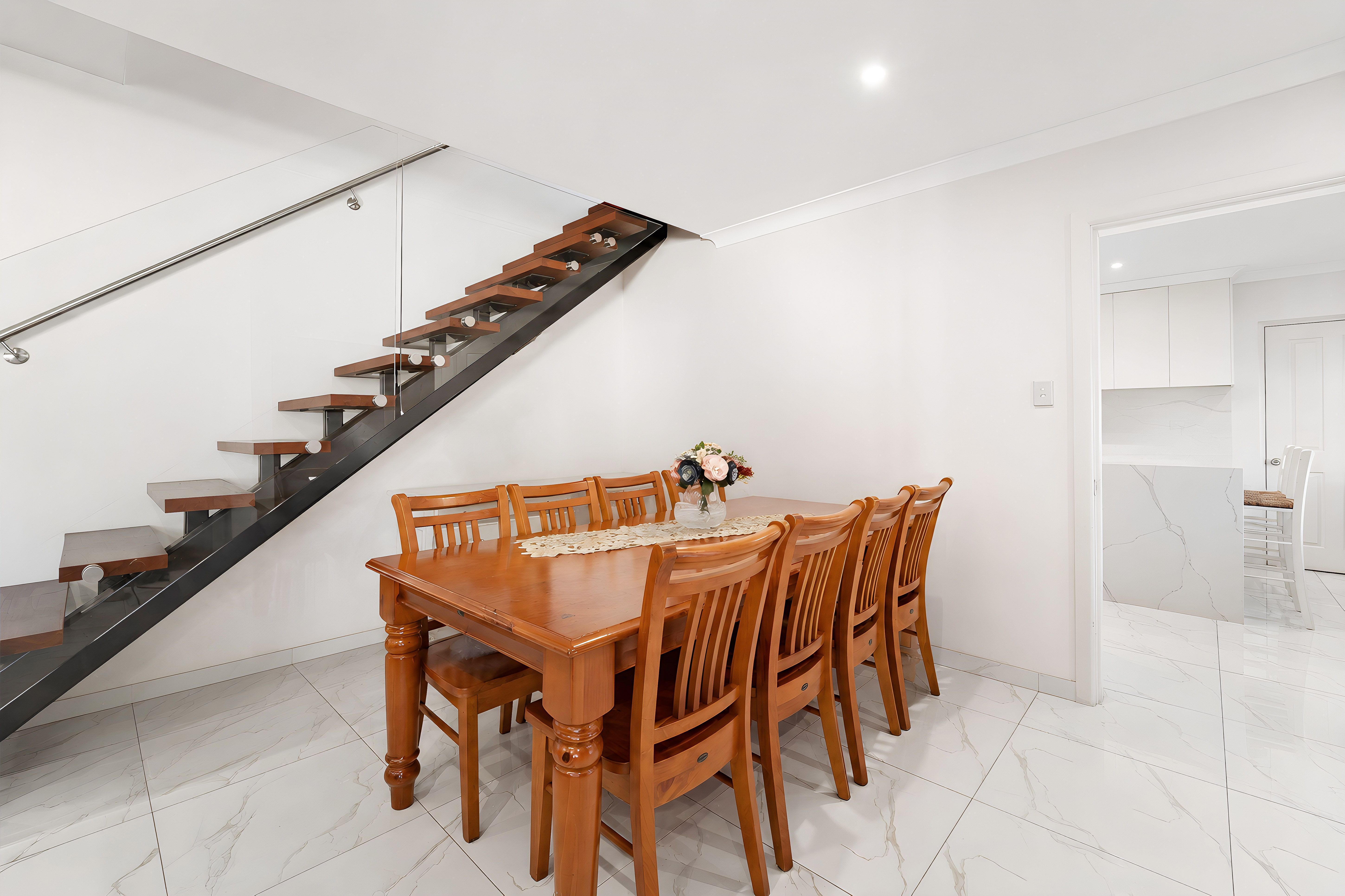 1 Lois Place — photo 7 of 18