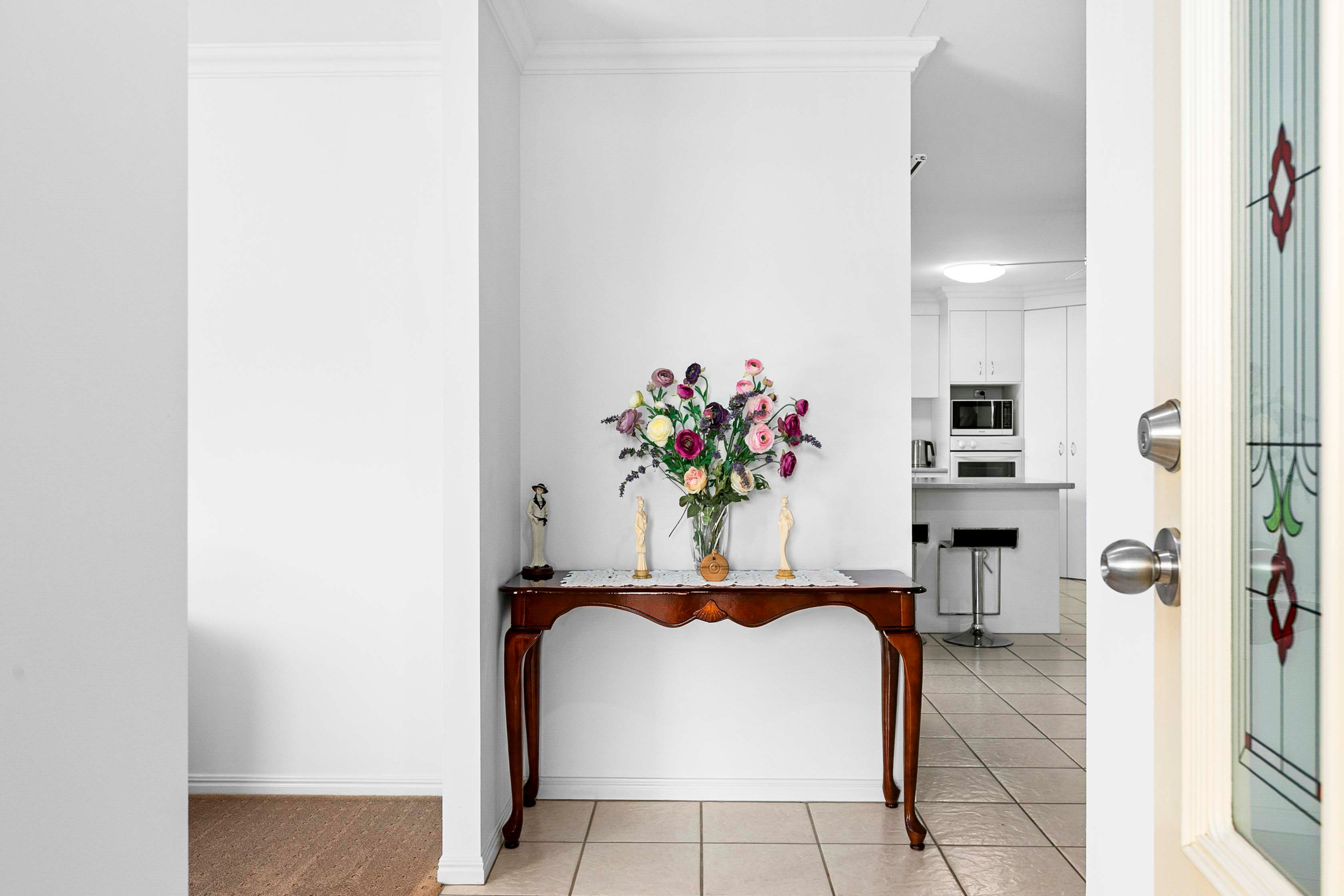 9 Abbey Court — photo 3 of 26