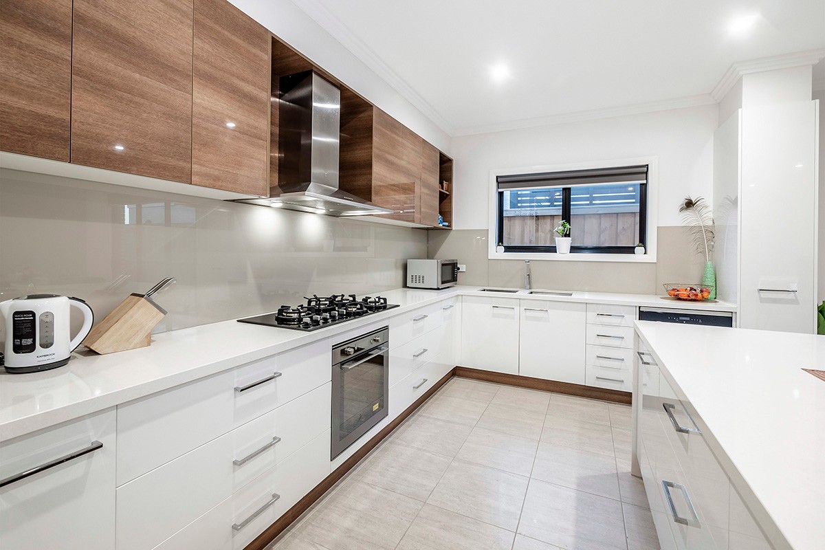 19 Seachange Parade, Lyndhurst, VIC 3975