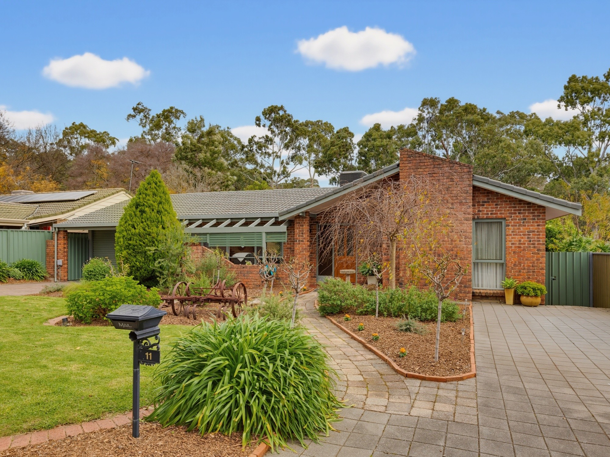 11 Shiraz Court, Aberfoyle Park, SA 5159